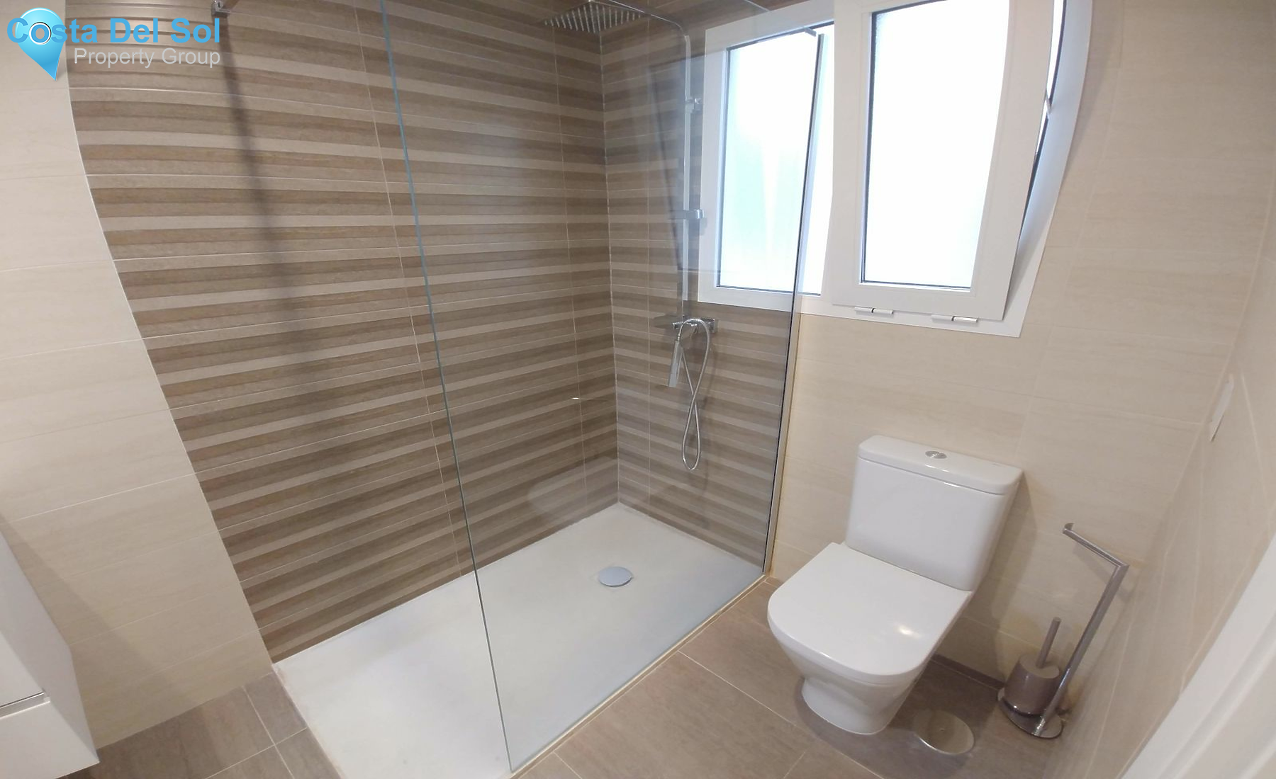 Middle Floor Apartment in Fuengirola-1185393