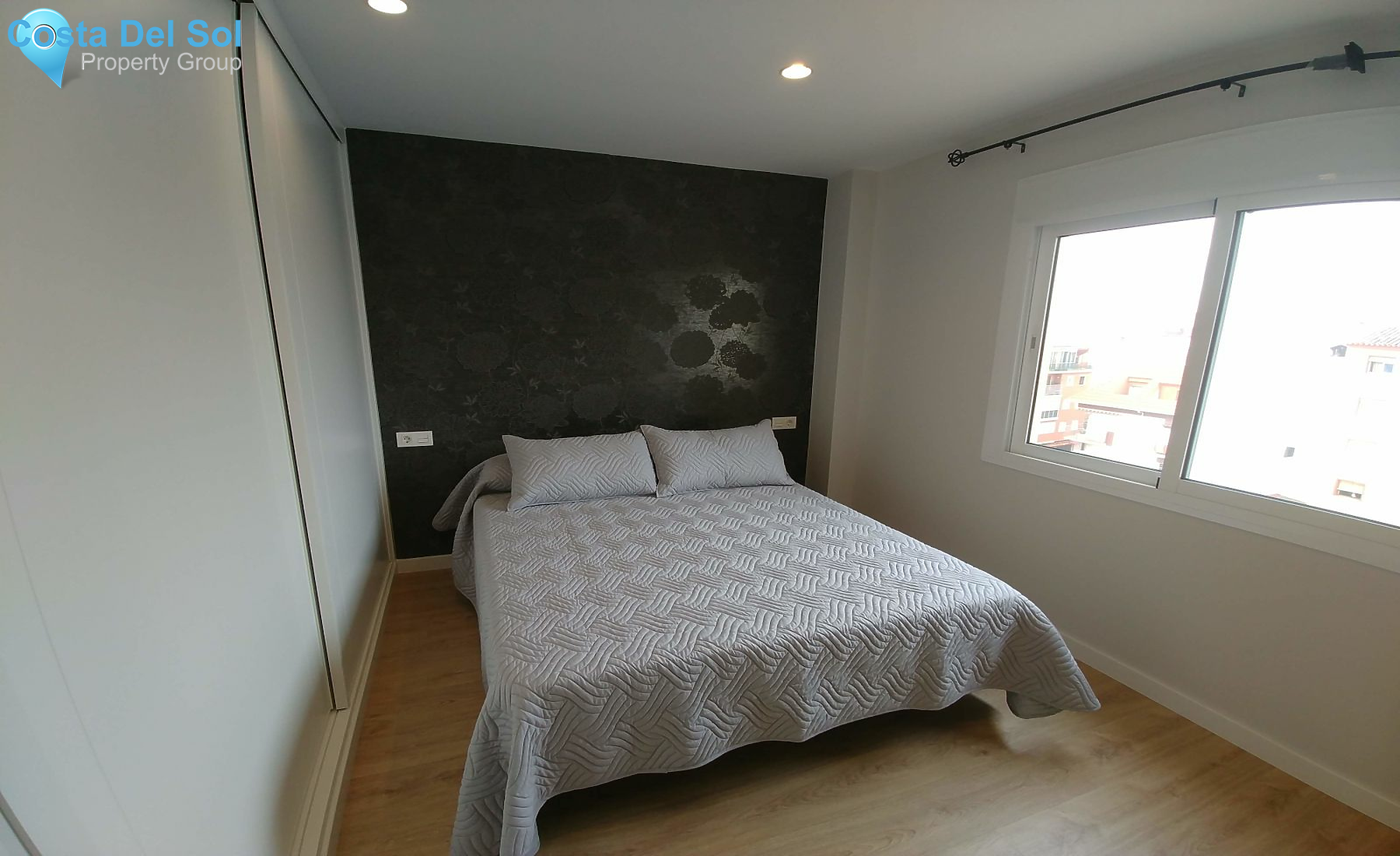 Middle Floor Apartment in Fuengirola-1185386
