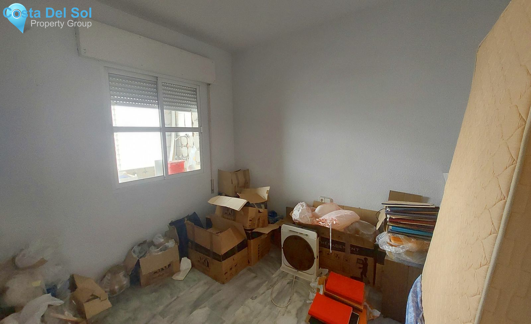 Middle Floor Apartment in Fuengirola-1206884