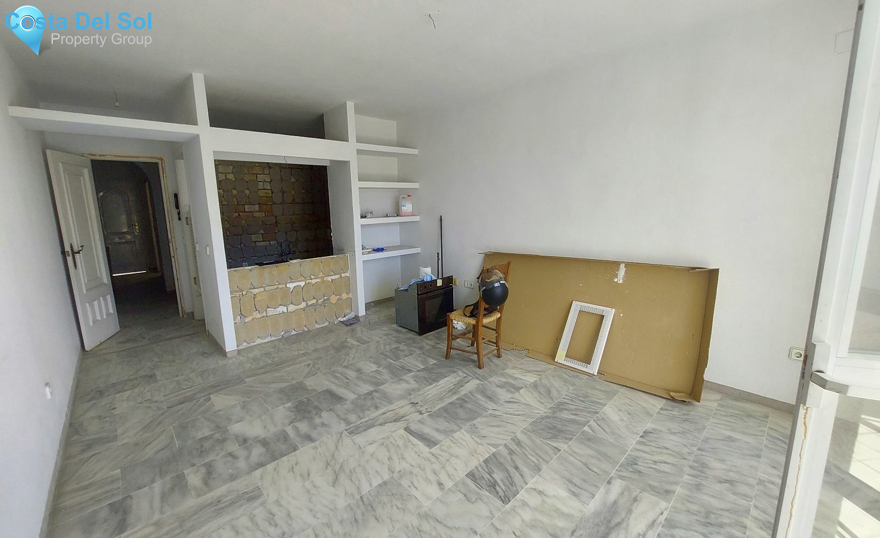 Middle Floor Apartment in Fuengirola-1206874