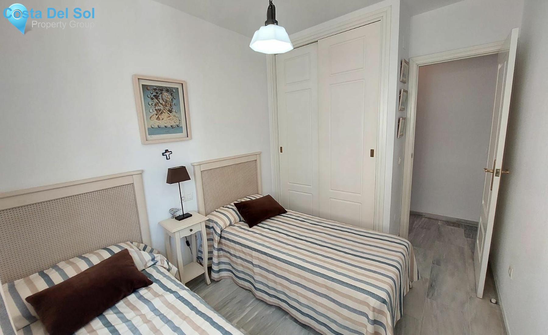 Middle Floor Apartment in Fuengirola-1214477