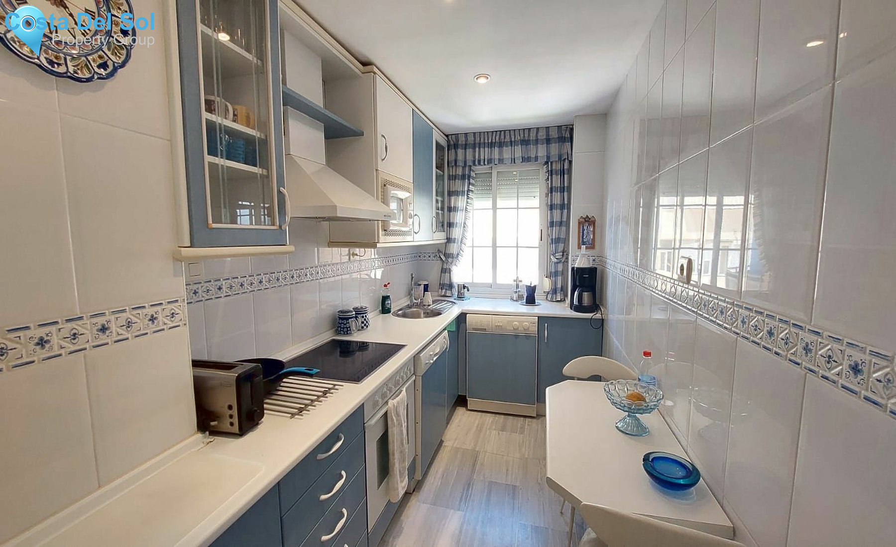 Middle Floor Apartment in Fuengirola-1214464