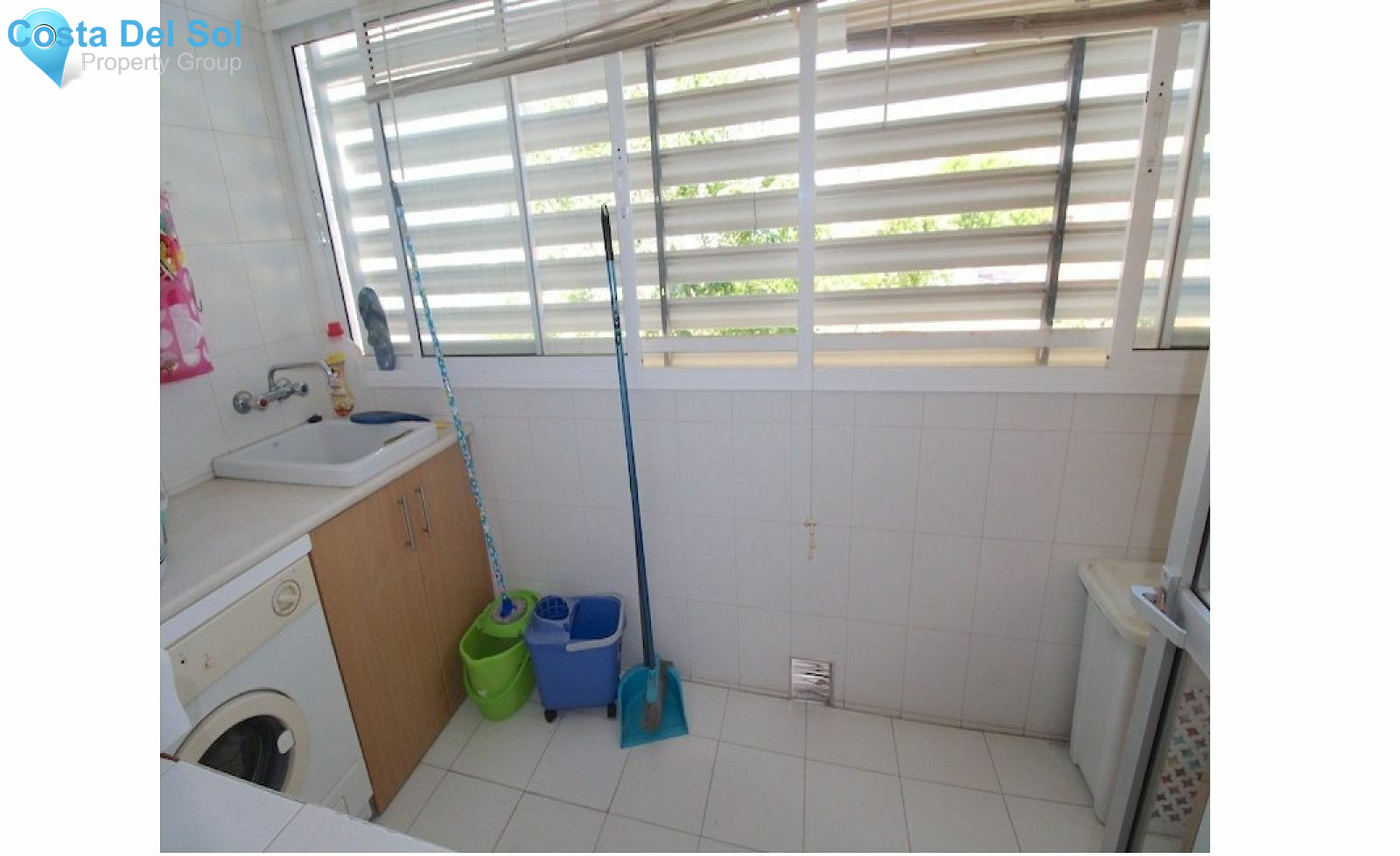Middle Floor Apartment in Fuengirola-1231316