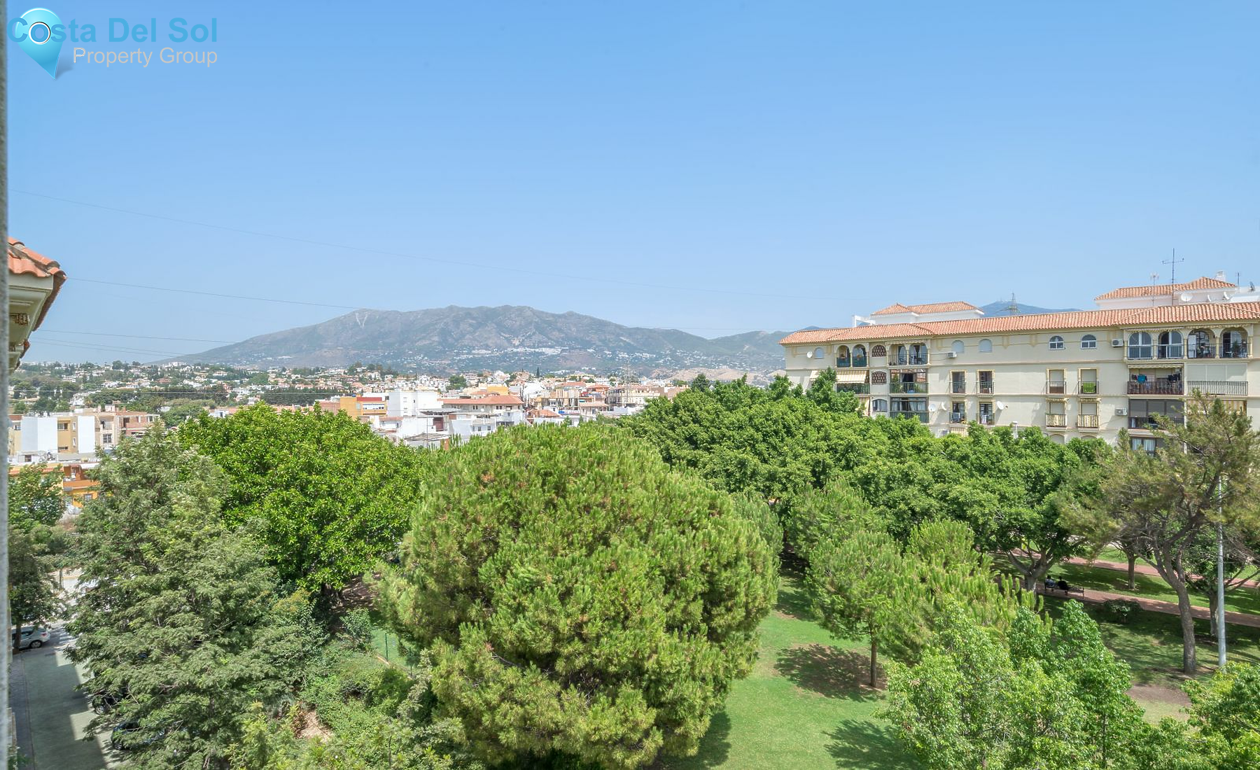 Middle Floor Apartment in Fuengirola-1386441