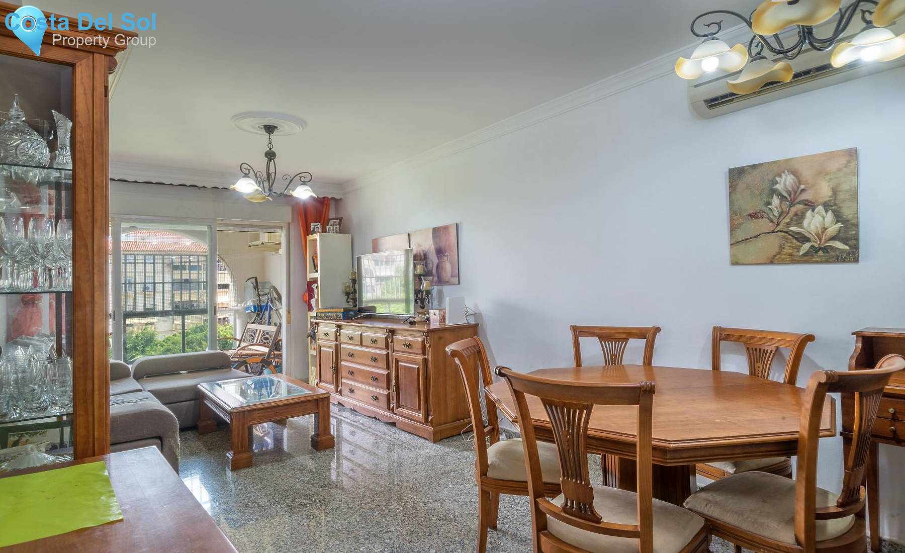 Middle Floor Apartment in Fuengirola-1386425