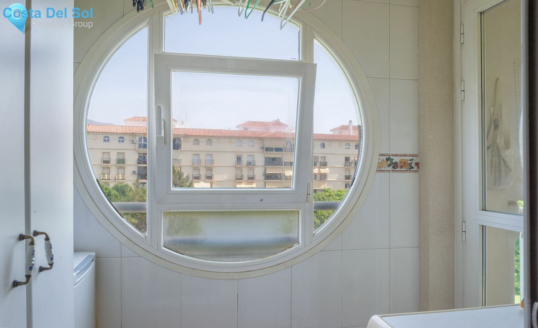 Middle Floor Apartment in Fuengirola-1386428
