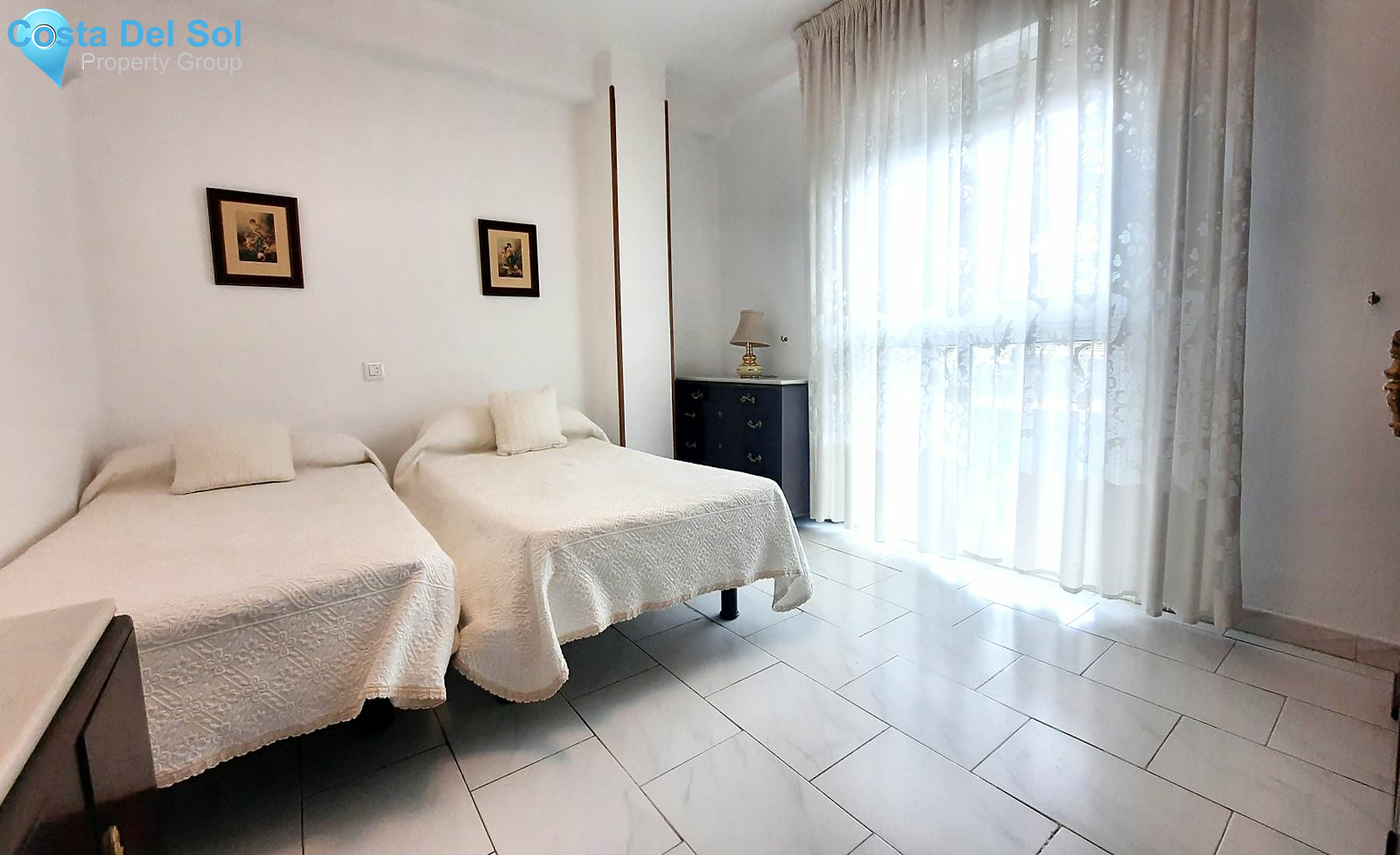 Middle Floor Apartment in Fuengirola-1388146