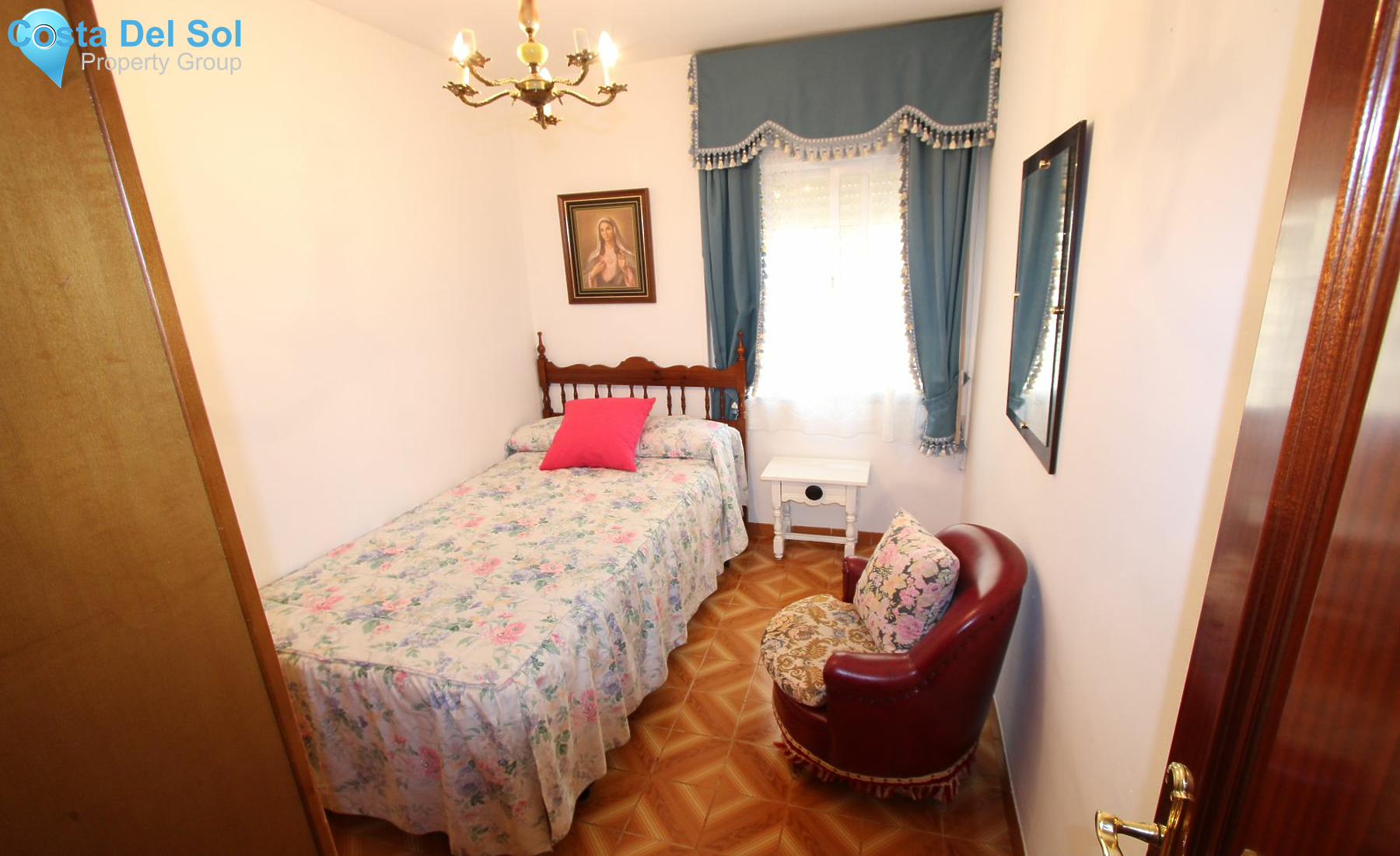 Middle Floor Apartment in Fuengirola-1391498