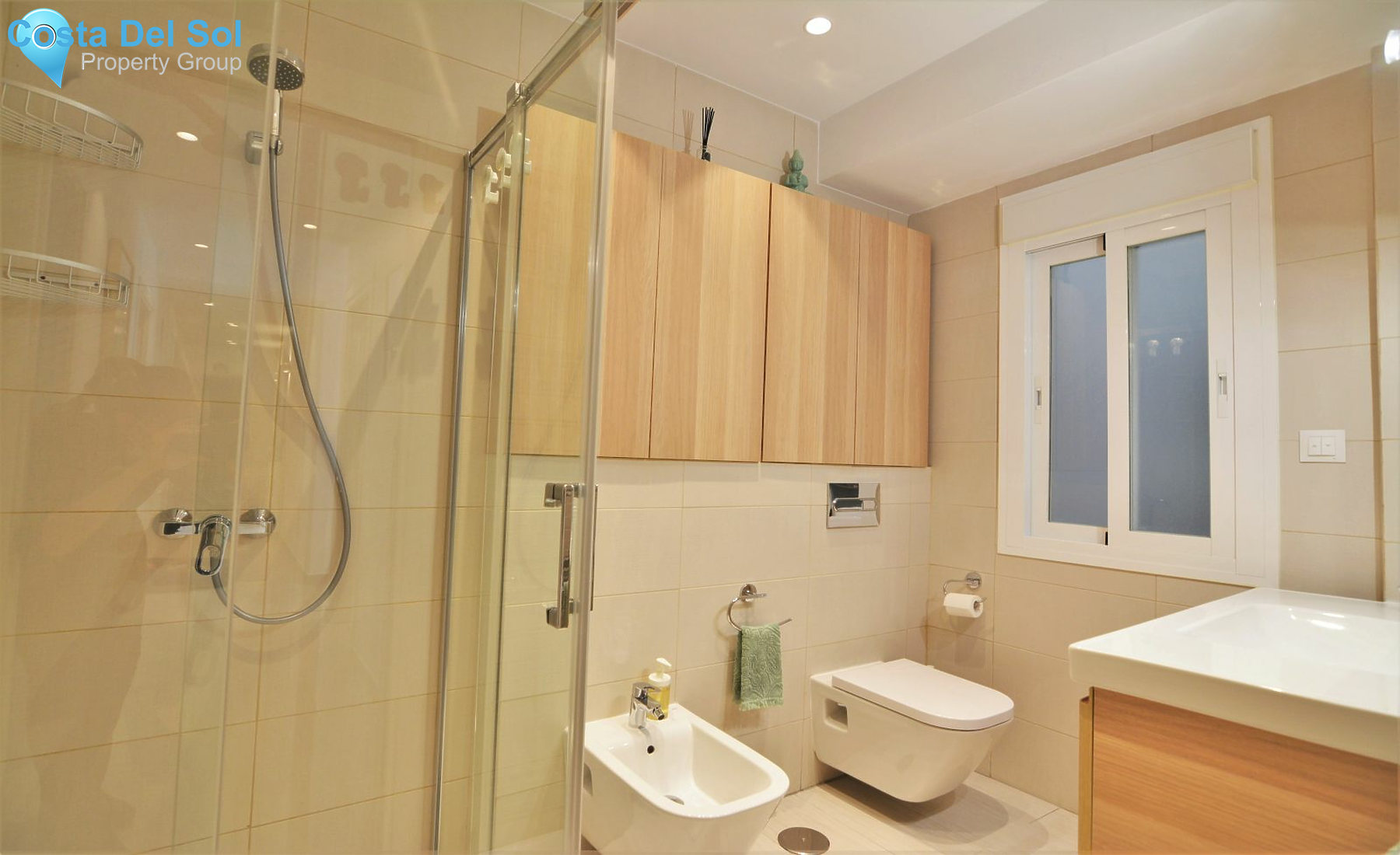 Middle Floor Apartment in Fuengirola-1391750