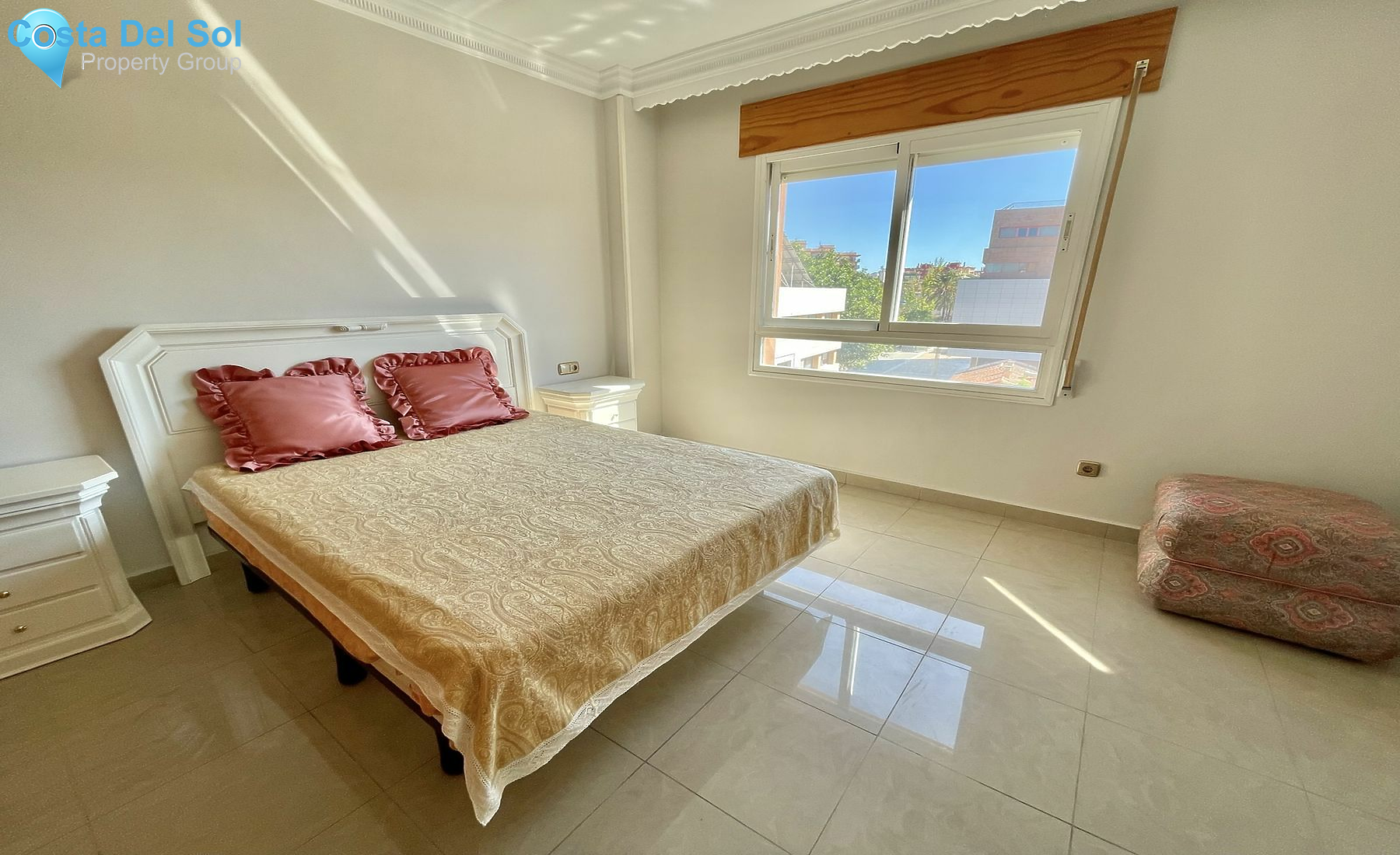 Middle Floor Apartment in Fuengirola-1392270