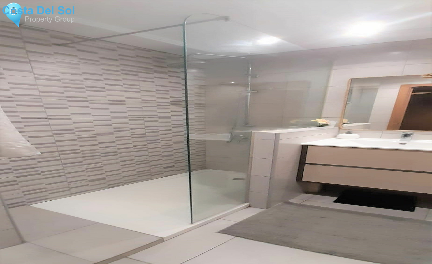 Middle Floor Apartment in Fuengirola-1398660