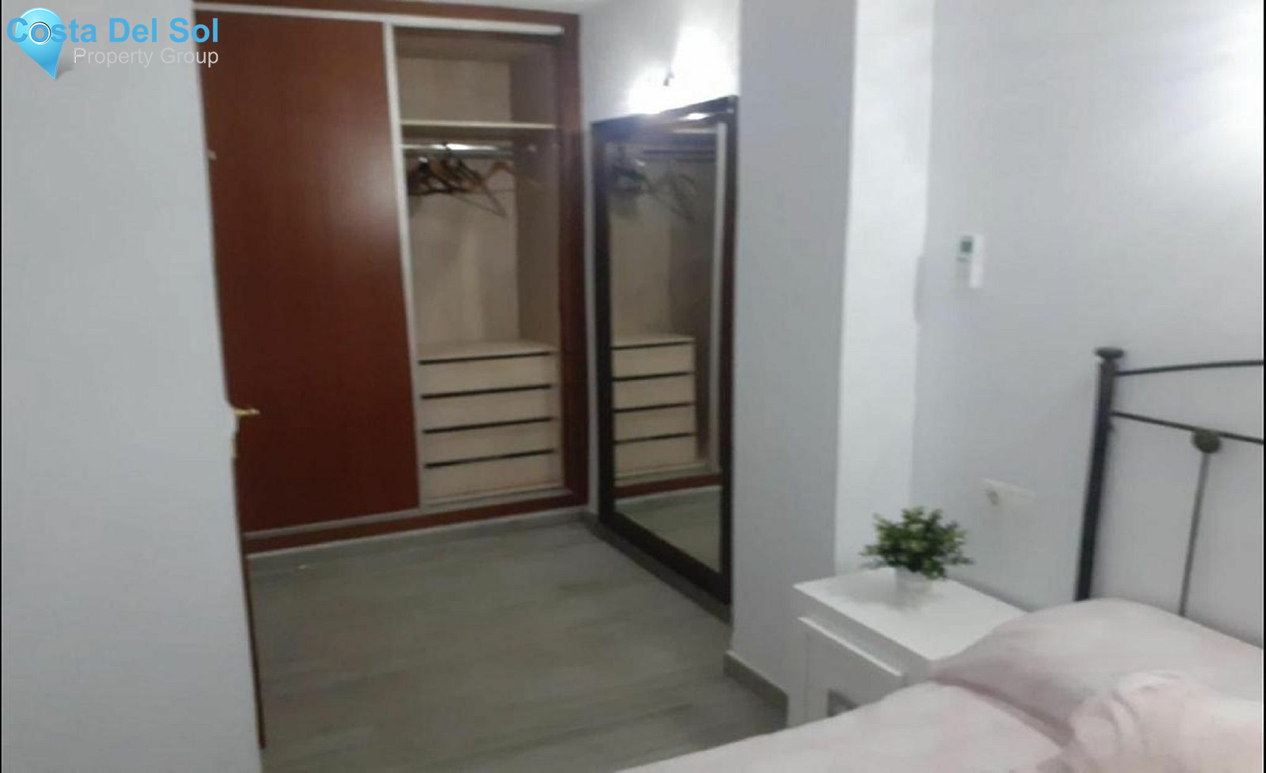 Middle Floor Apartment in Fuengirola-1398890
