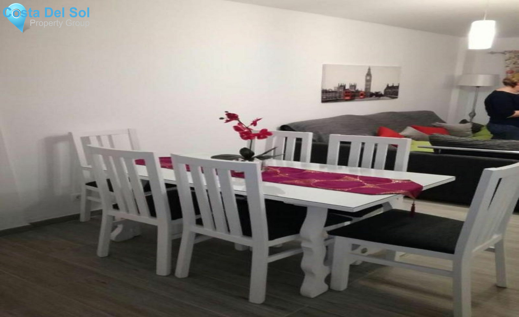 Middle Floor Apartment in Fuengirola-1398881