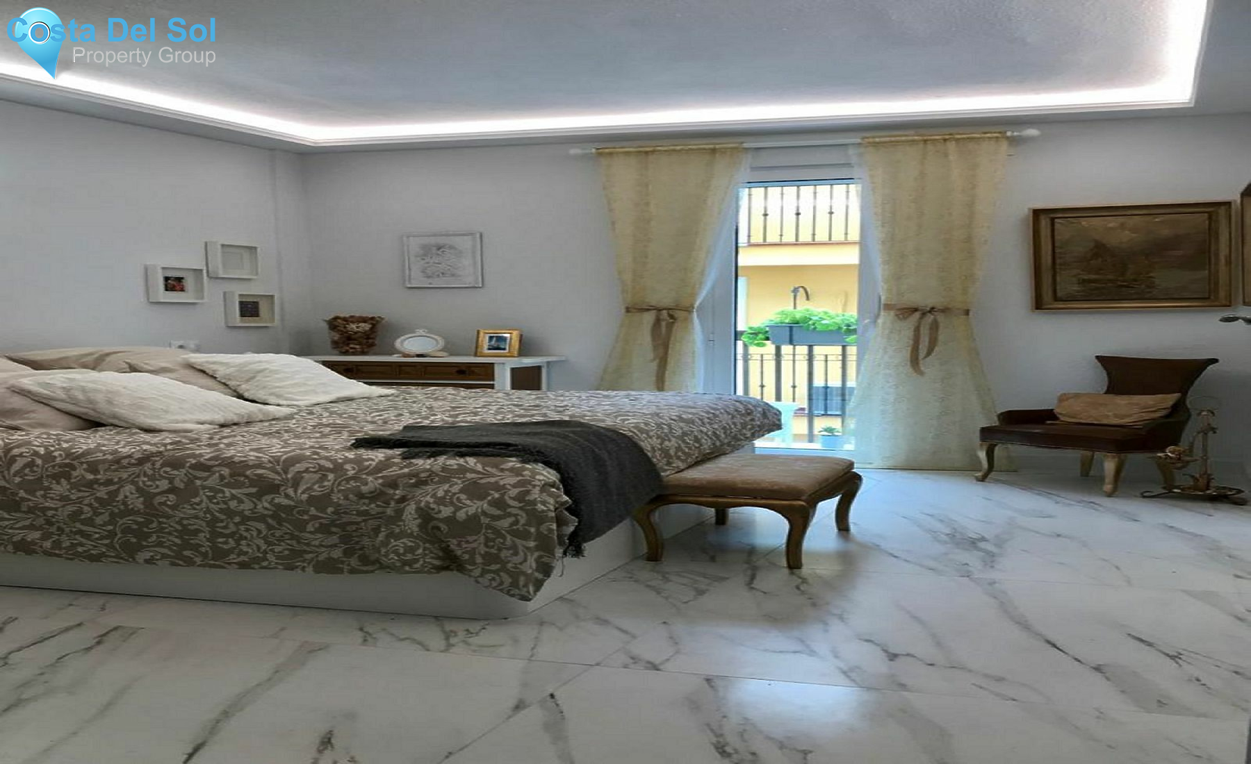 Middle Floor Apartment in Fuengirola-1398930