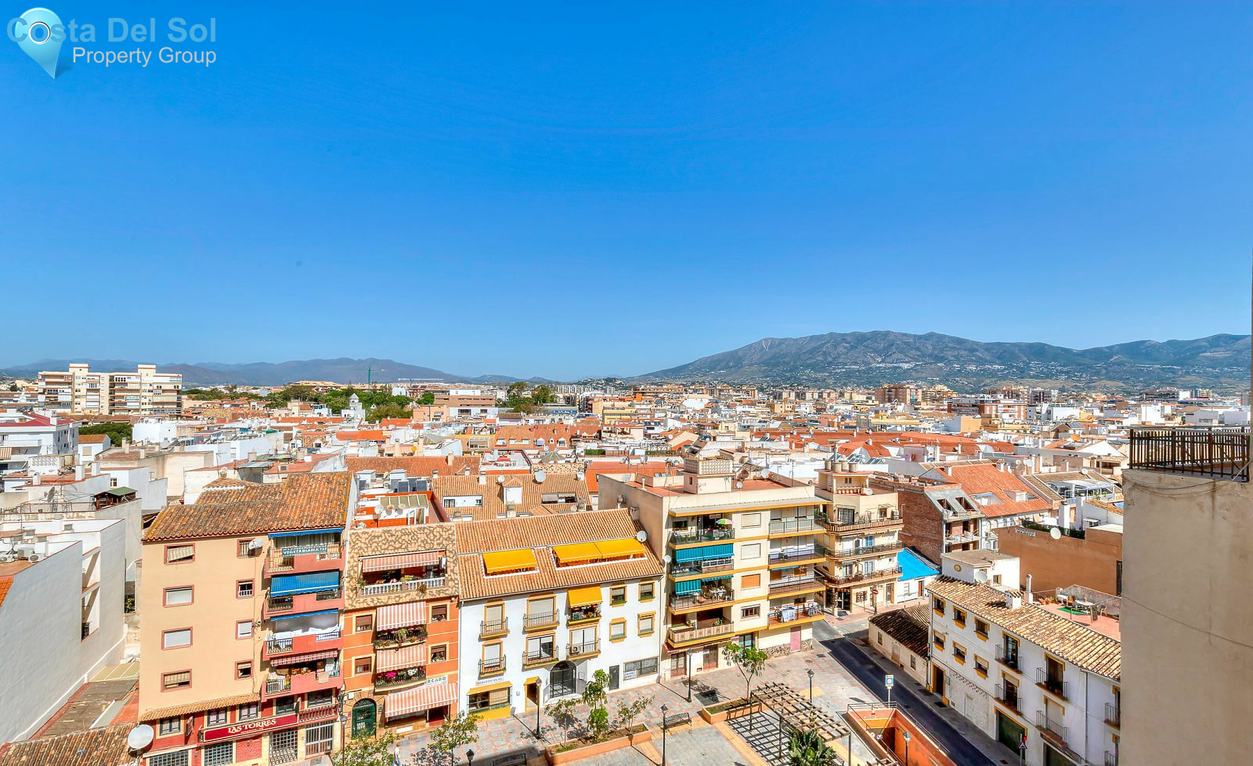 Middle Floor Apartment in Fuengirola-1417904
