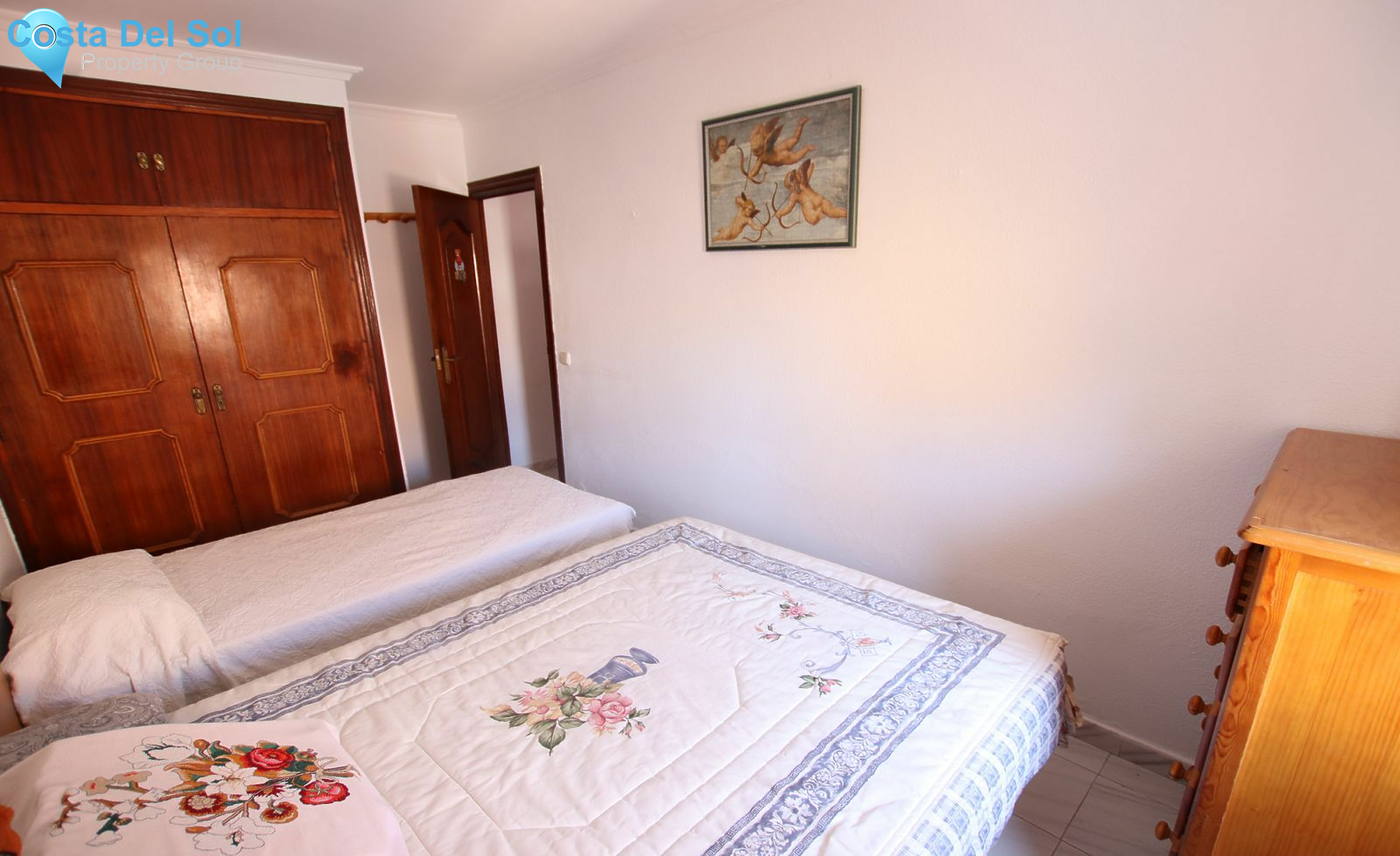 Middle Floor Apartment in Fuengirola-1419709