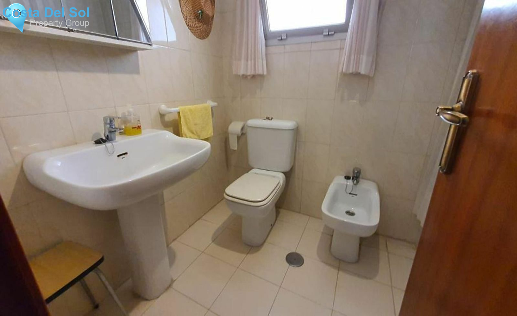 Middle Floor Apartment in Fuengirola-1421638