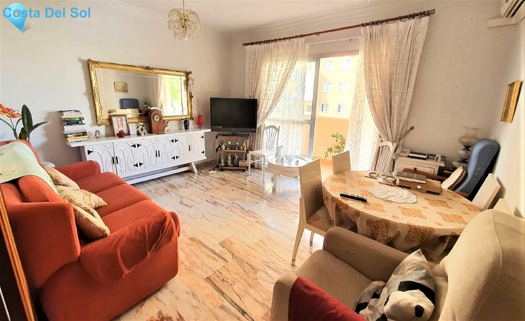 Middle Floor Apartment in Fuengirola-1430221