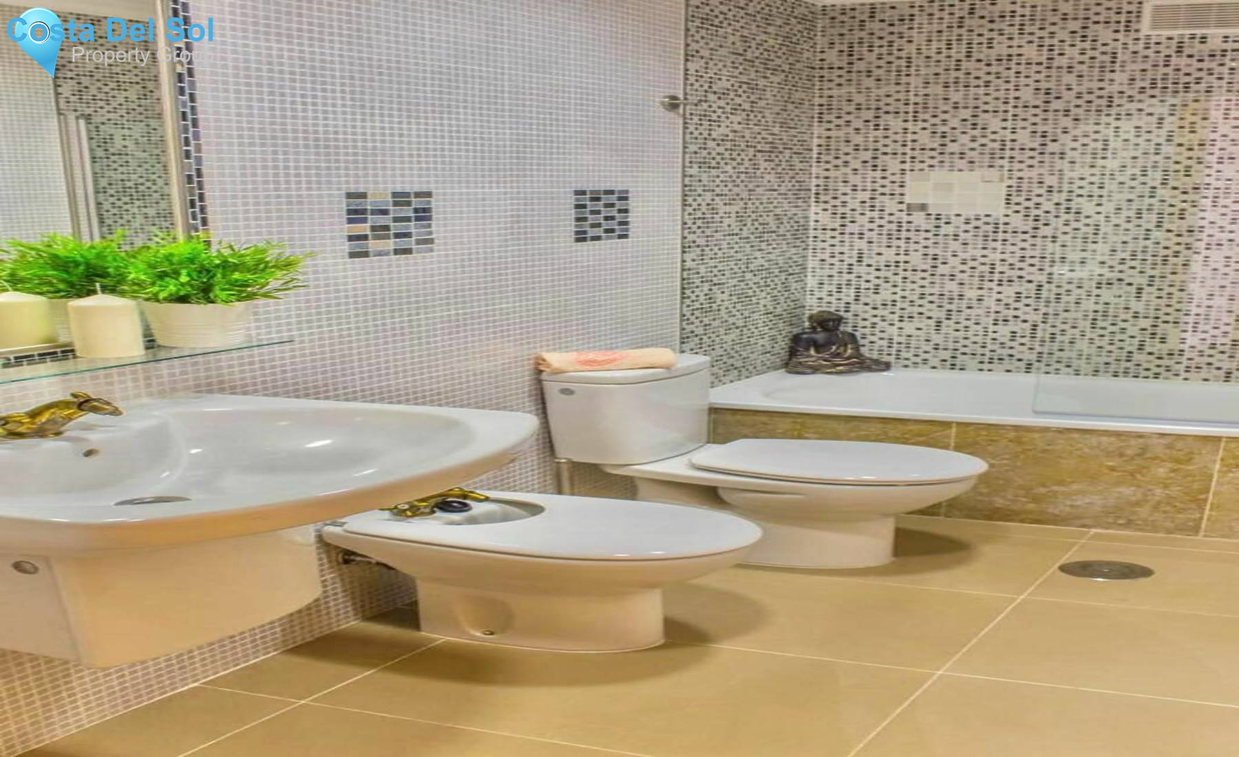 Middle Floor Apartment in Fuengirola-1443598