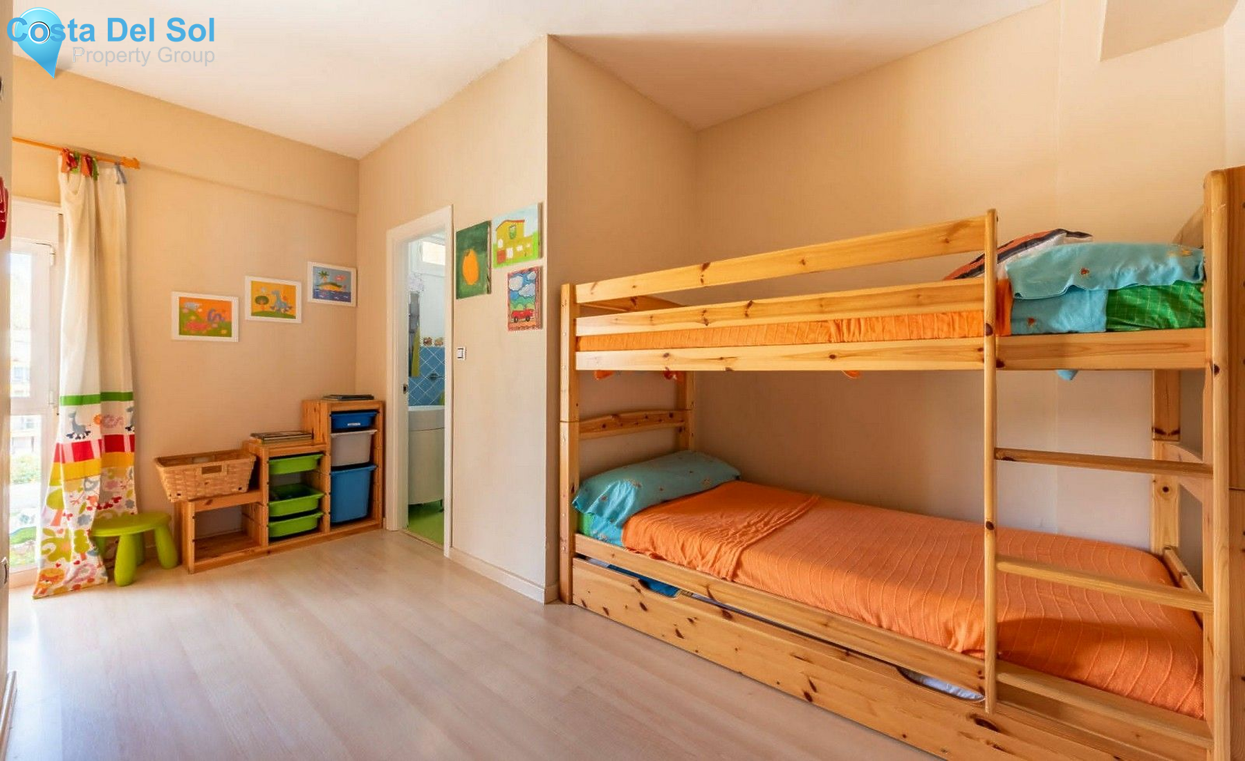 Middle Floor Apartment in Fuengirola-1446797