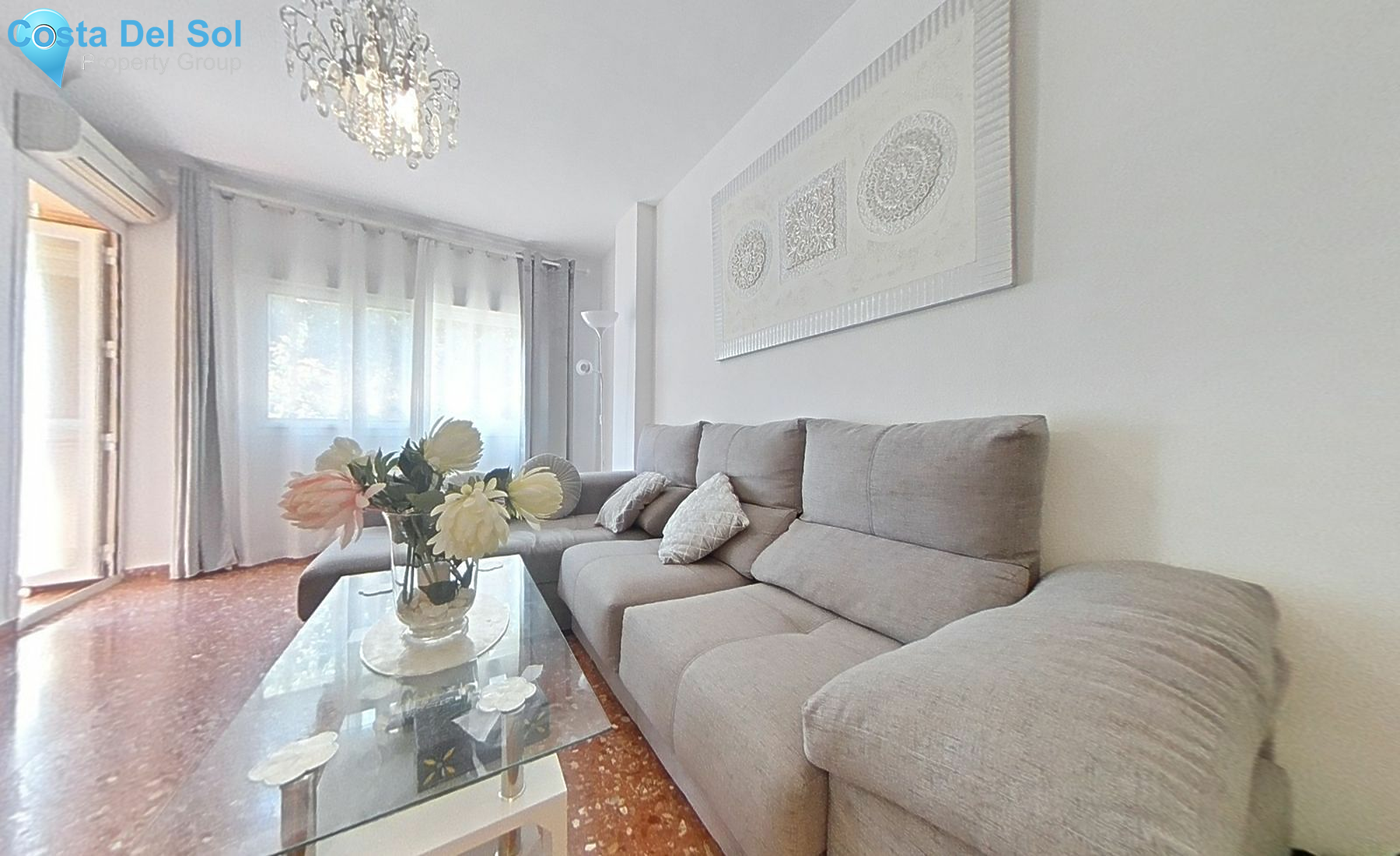 Middle Floor Apartment in Fuengirola-1448159