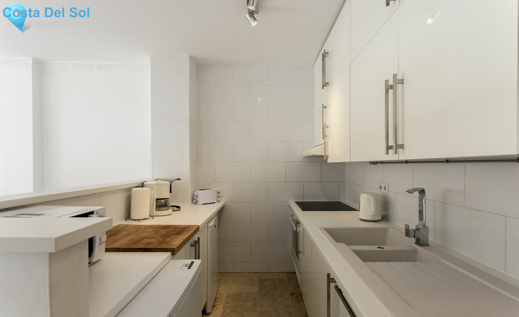 Middle Floor Apartment in Fuengirola-1448936