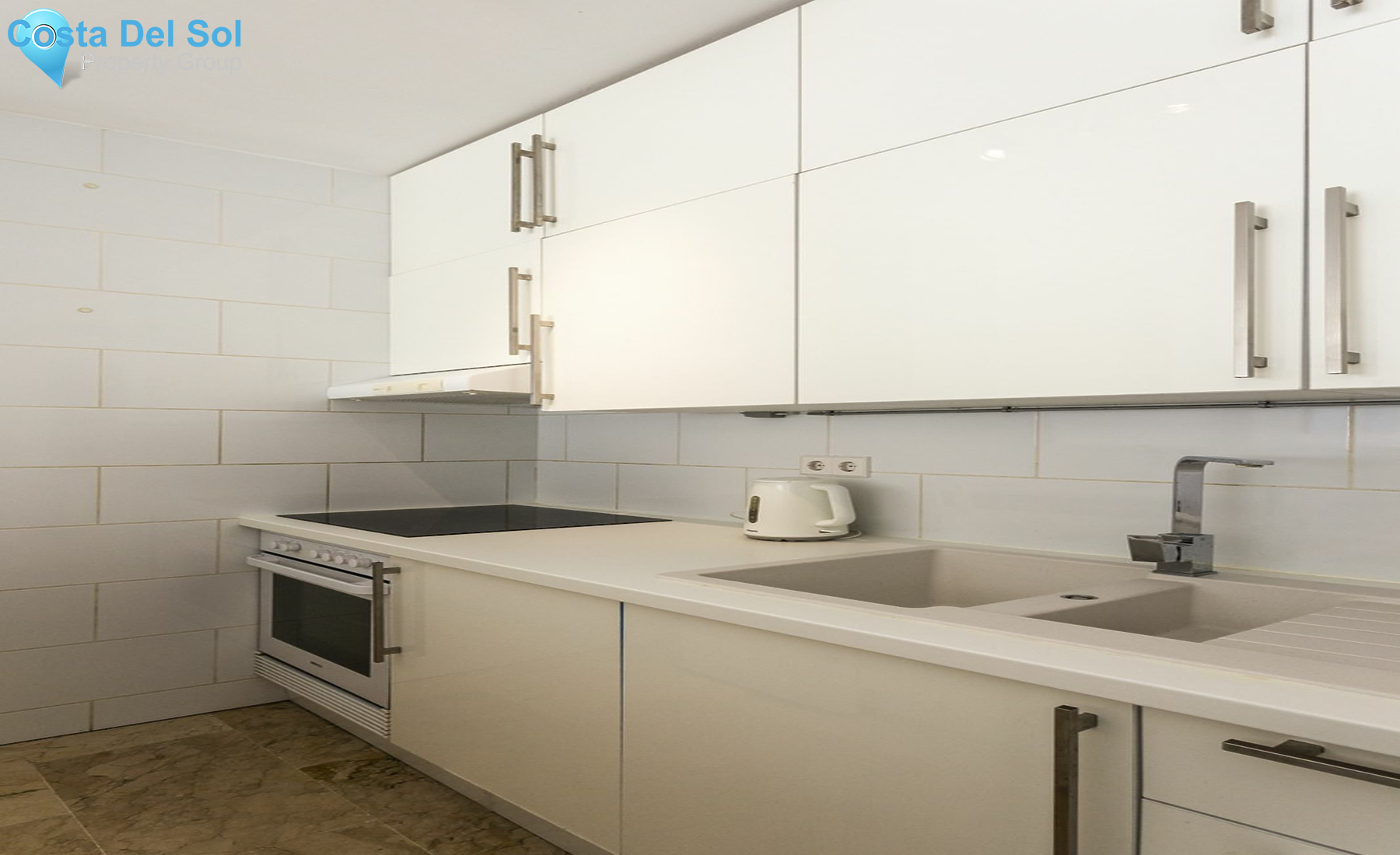 Middle Floor Apartment in Fuengirola-1448938