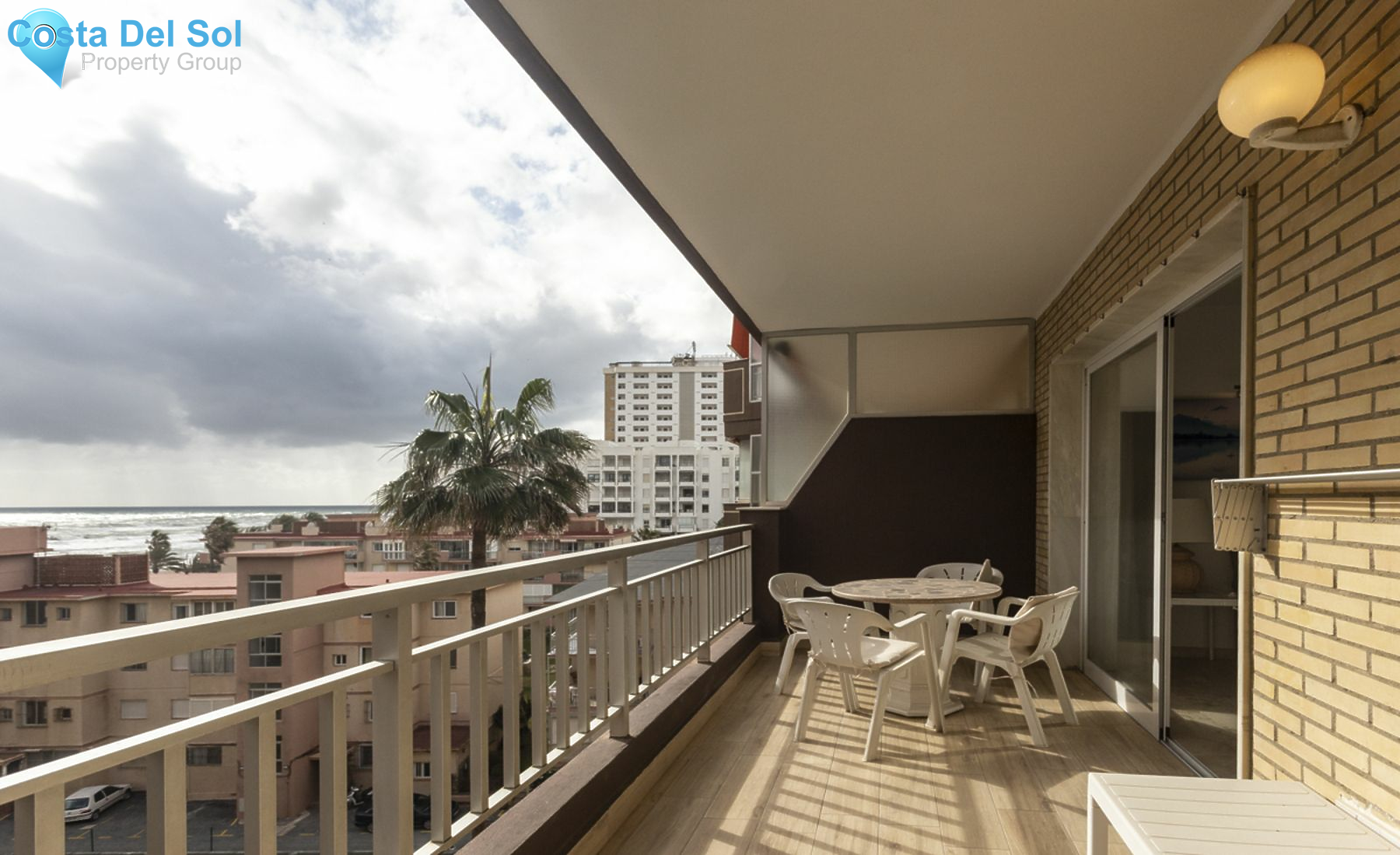 Middle Floor Apartment in Fuengirola-1448933