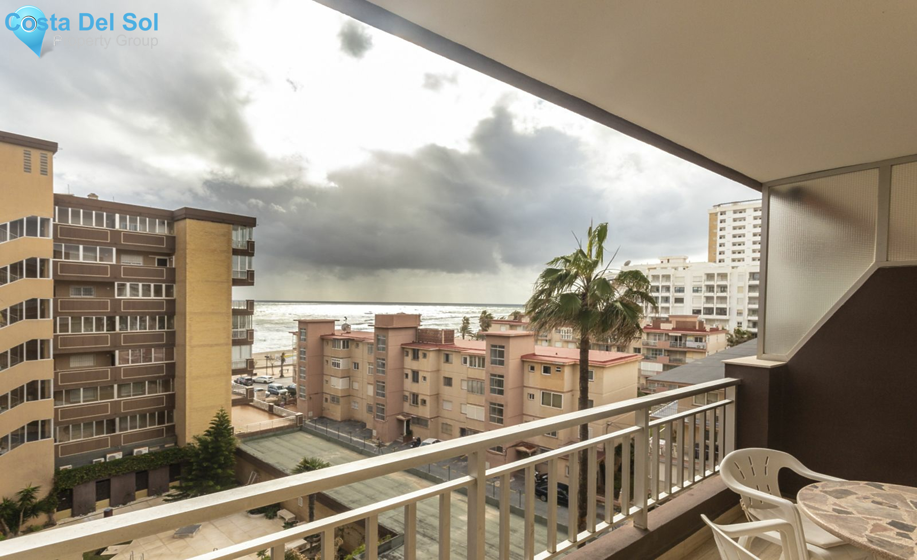 Middle Floor Apartment in Fuengirola-1448934