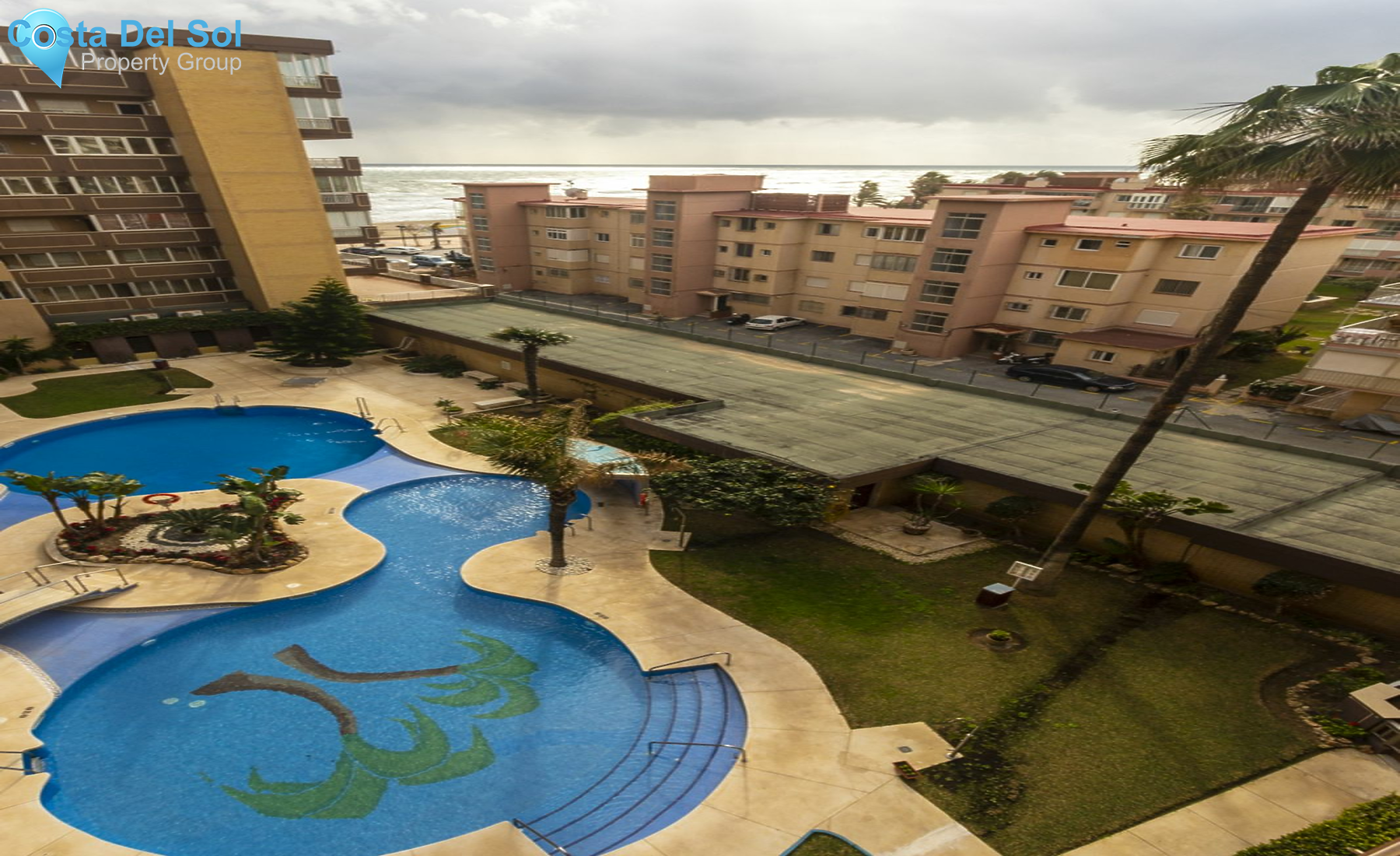 Middle Floor Apartment in Fuengirola-1448935