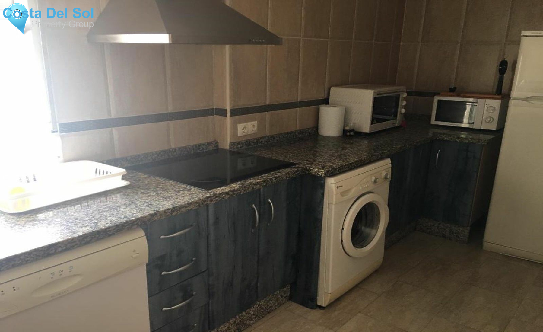 Middle Floor Apartment in Fuengirola-1450479