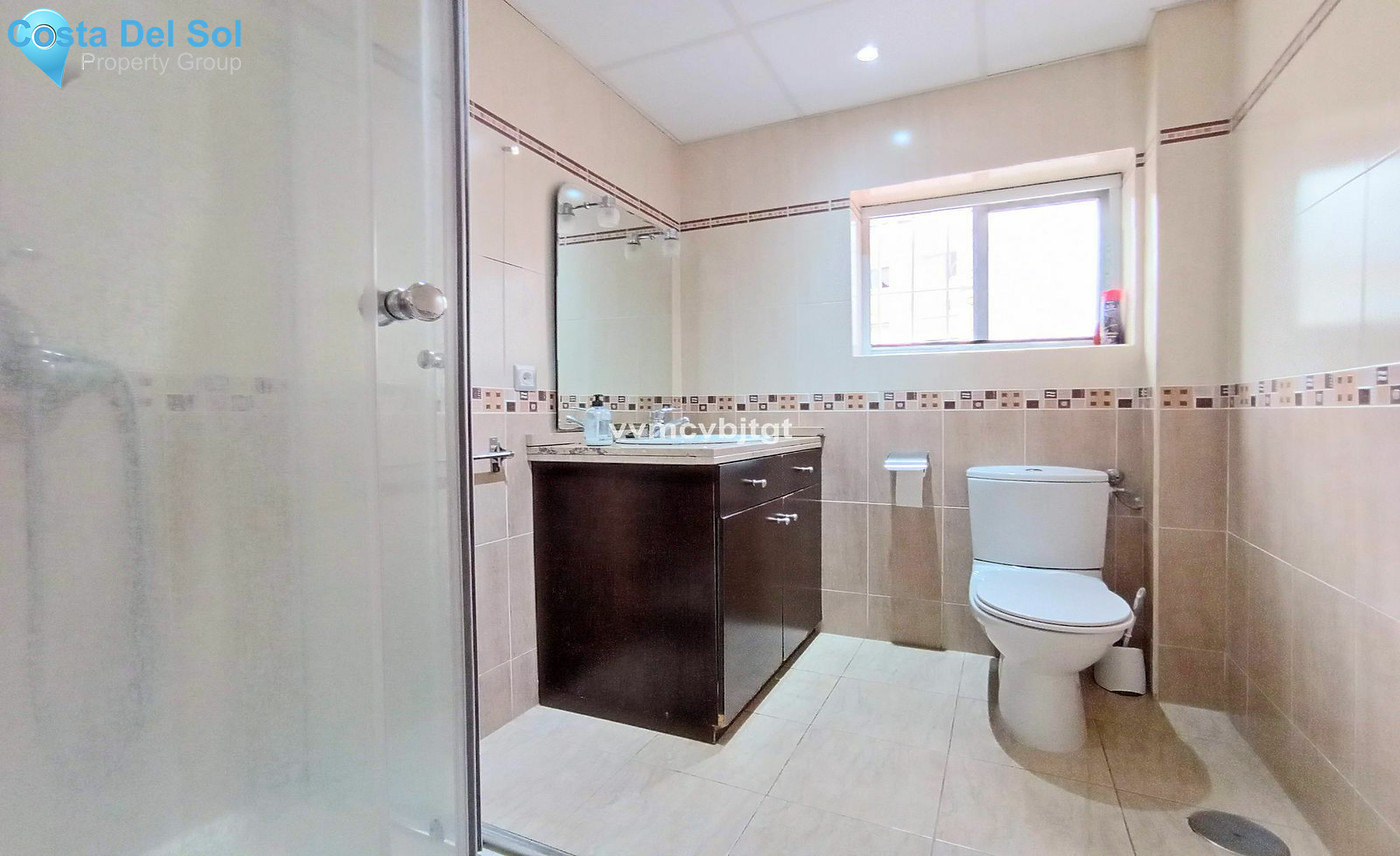 Middle Floor Apartment in Fuengirola-1464480