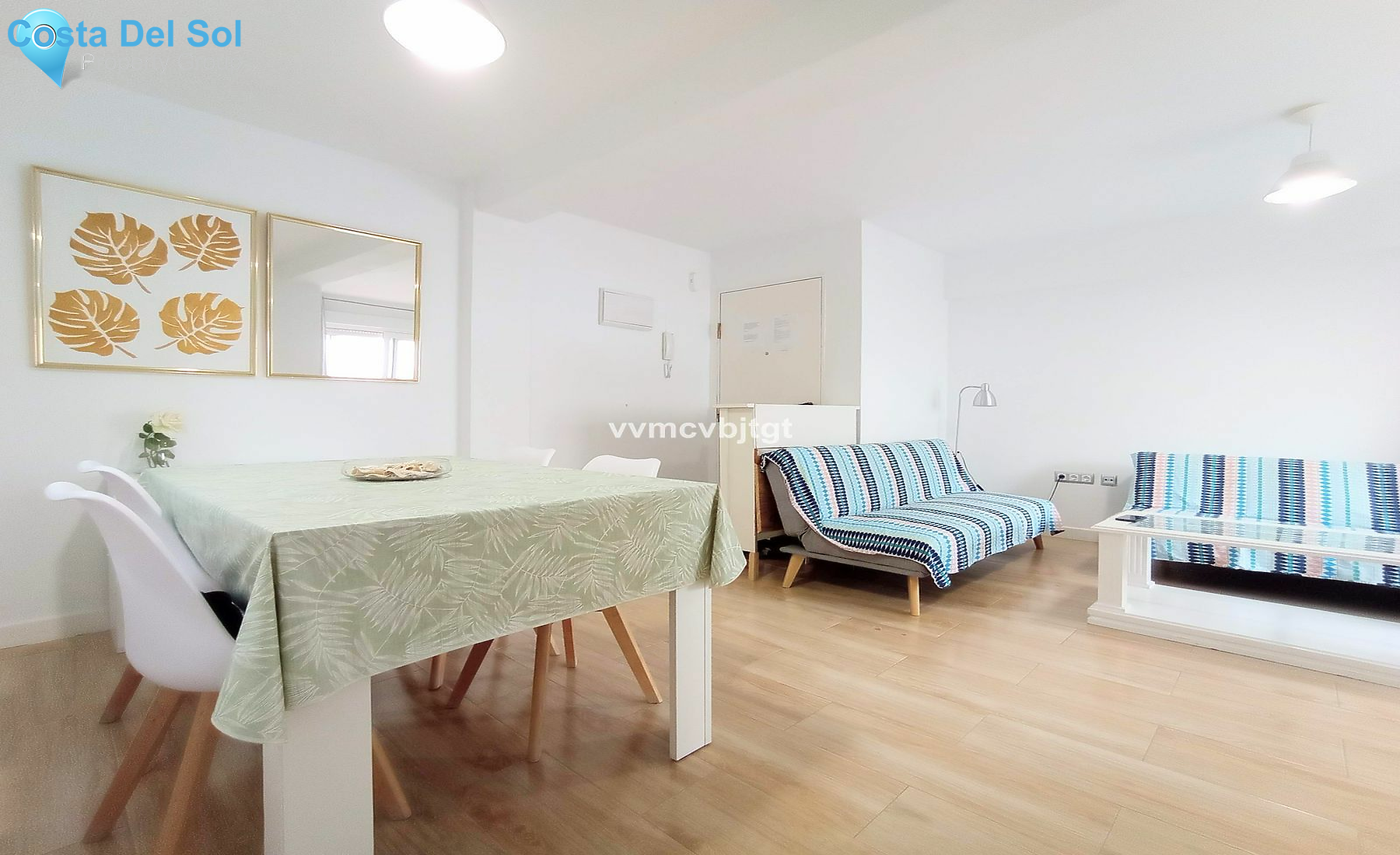 Middle Floor Apartment in Fuengirola-1464477