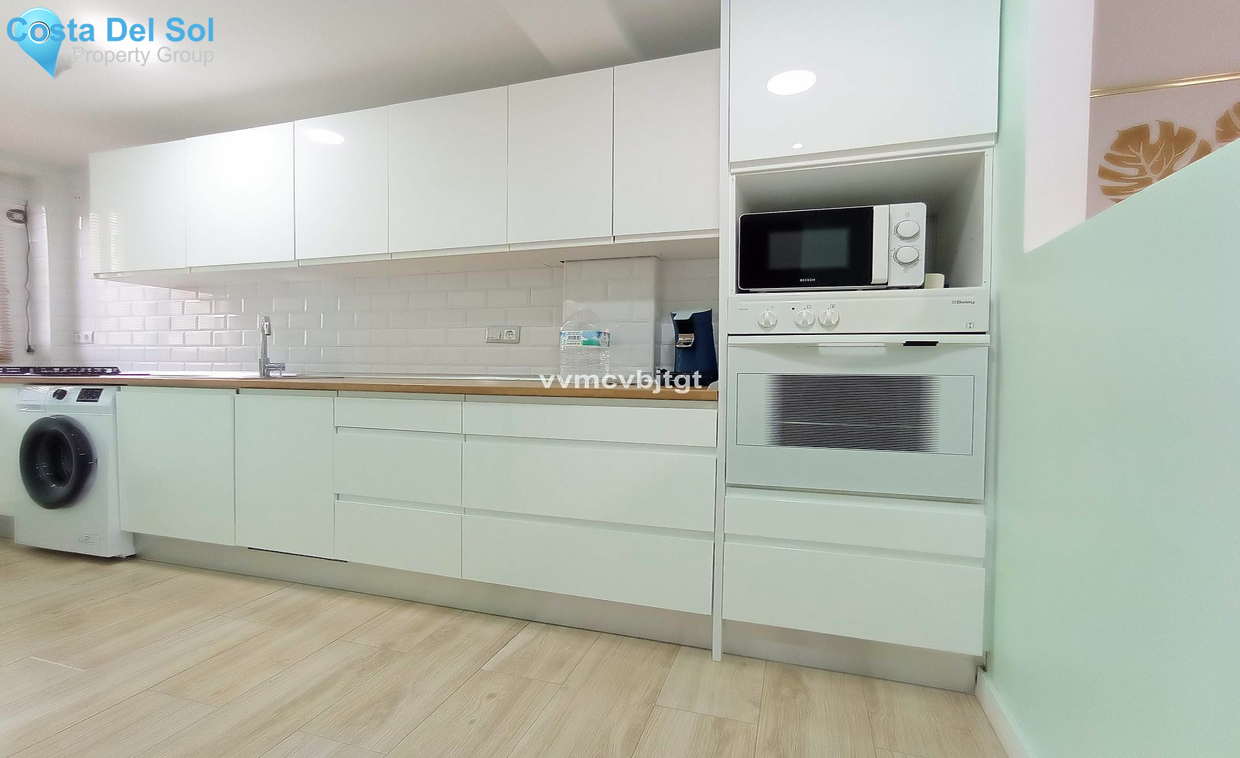 Middle Floor Apartment in Fuengirola-1464478