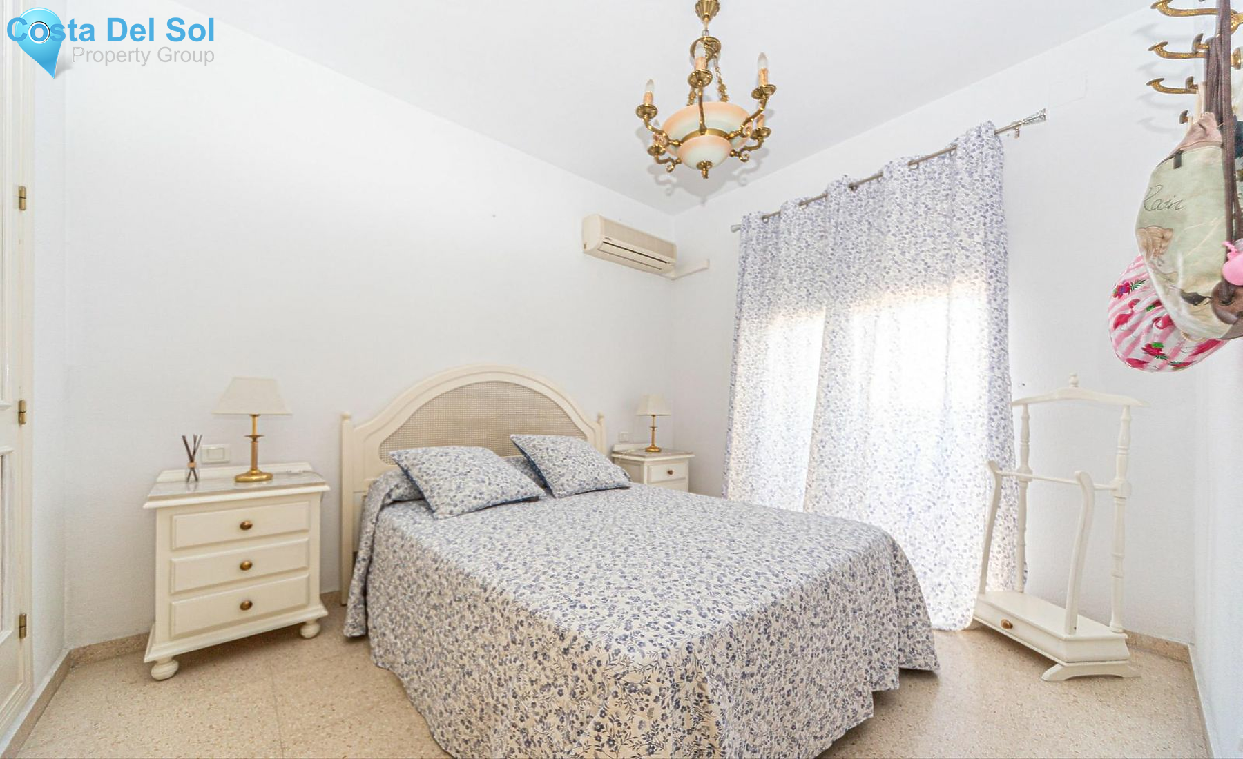 Middle Floor Apartment in Fuengirola-1470008