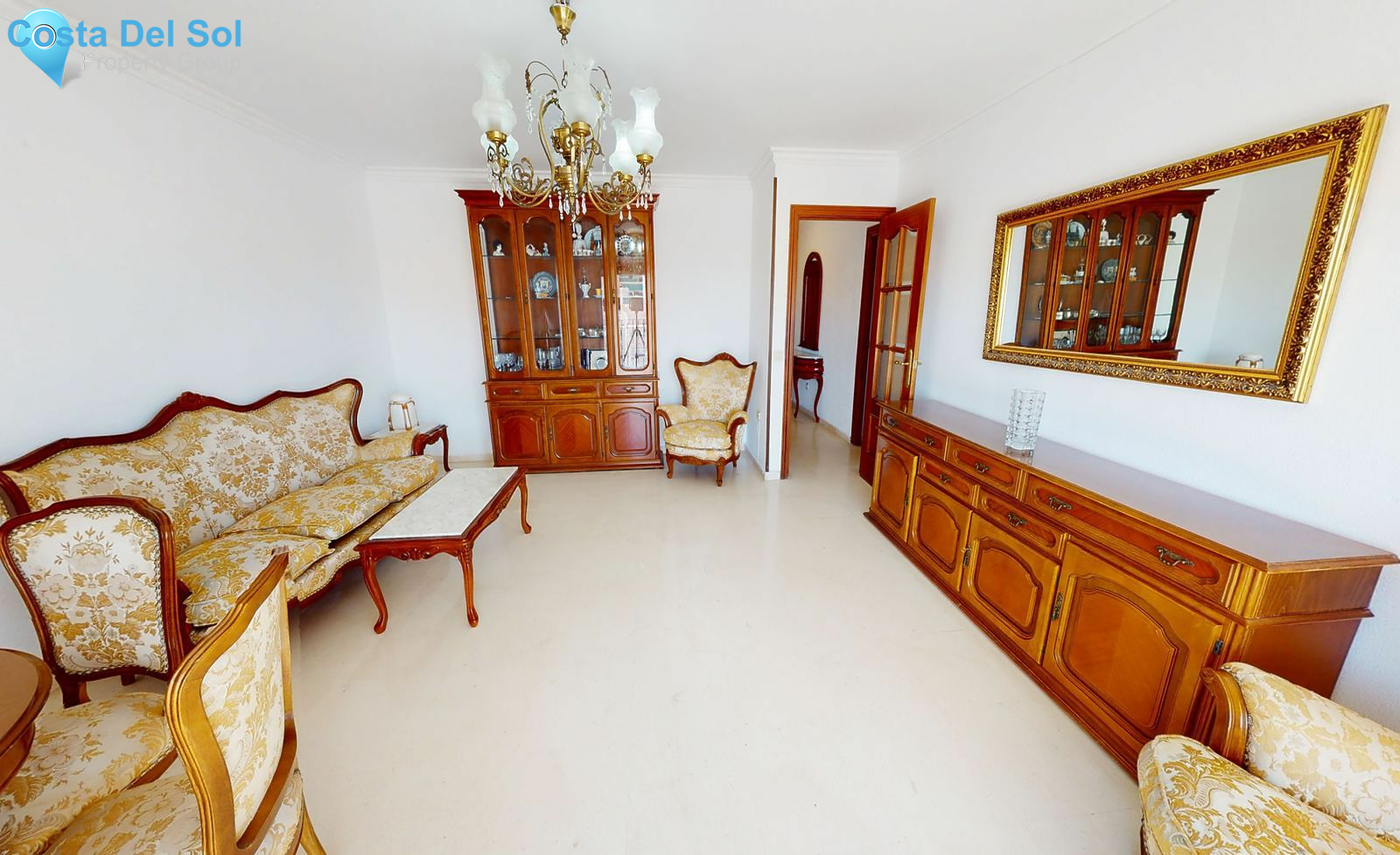 Middle Floor Apartment in Fuengirola-1473532