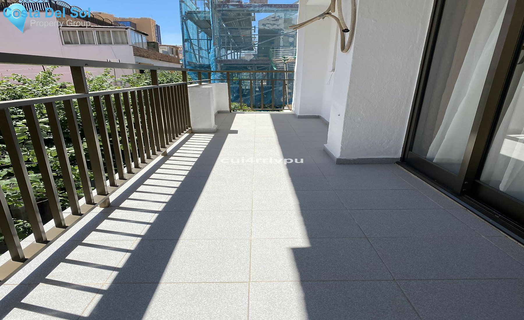 Middle Floor Apartment in Fuengirola-1474080