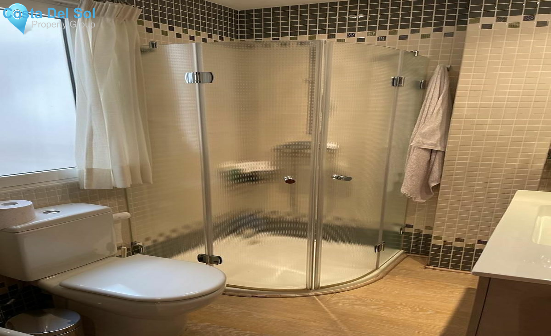 Middle Floor Apartment in Fuengirola-1477764