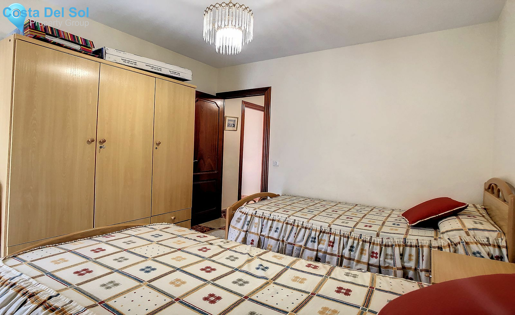 Middle Floor Apartment in Fuengirola-1485092