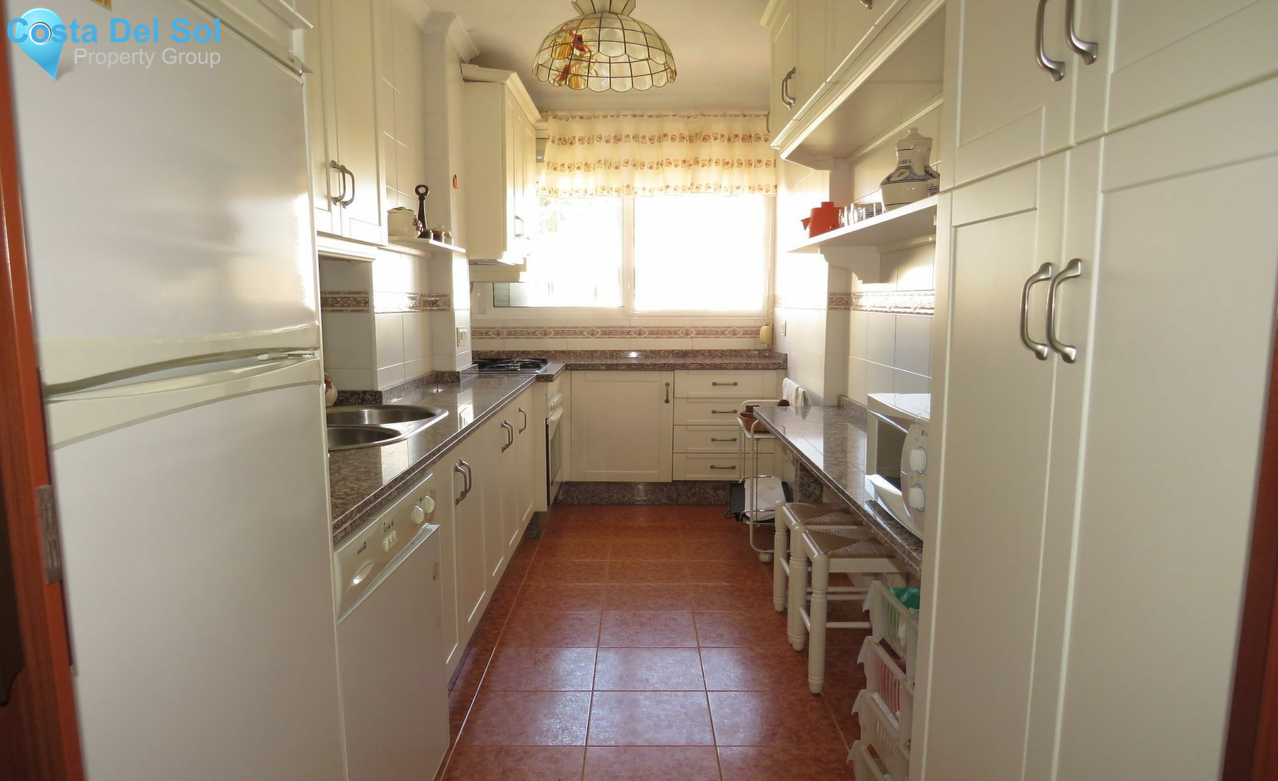 Middle Floor Apartment in Fuengirola-1490153