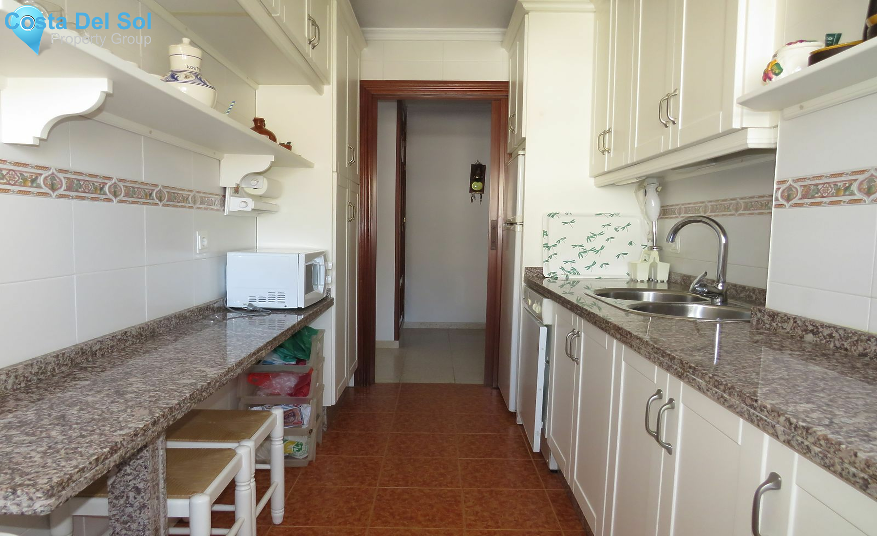Middle Floor Apartment in Fuengirola-1490156
