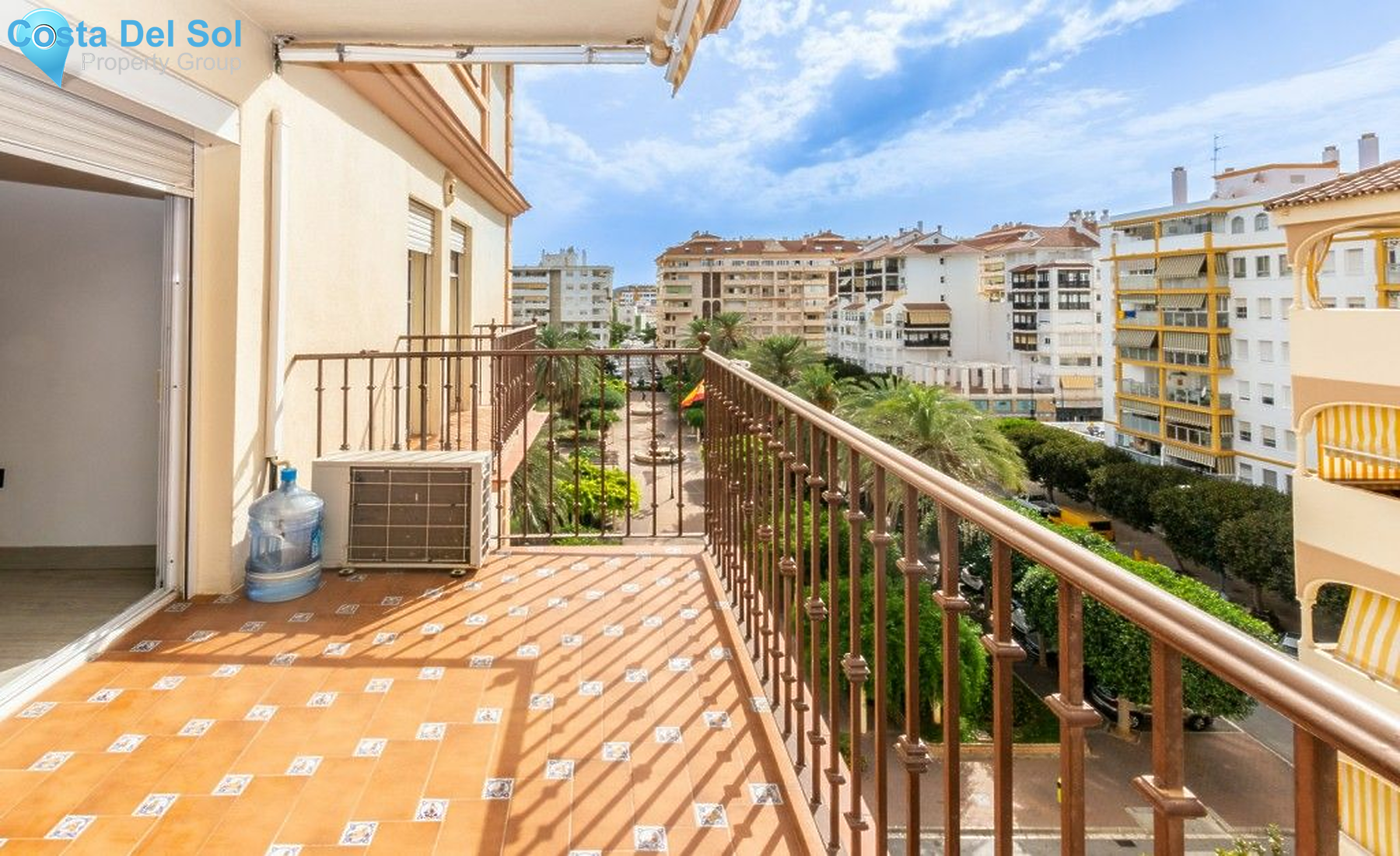 Middle Floor Apartment in Fuengirola-1492980