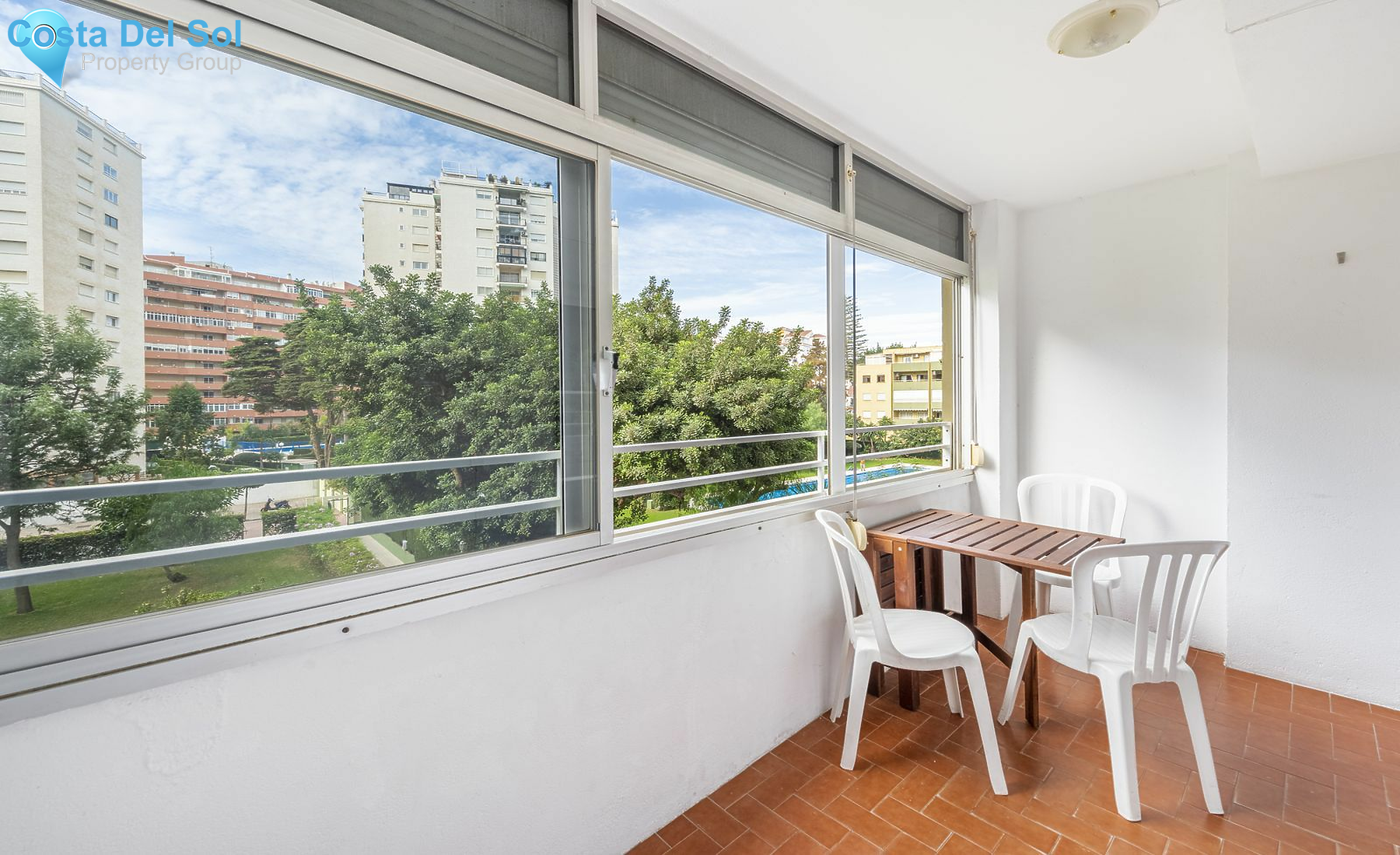 Middle Floor Apartment in Fuengirola-1493180