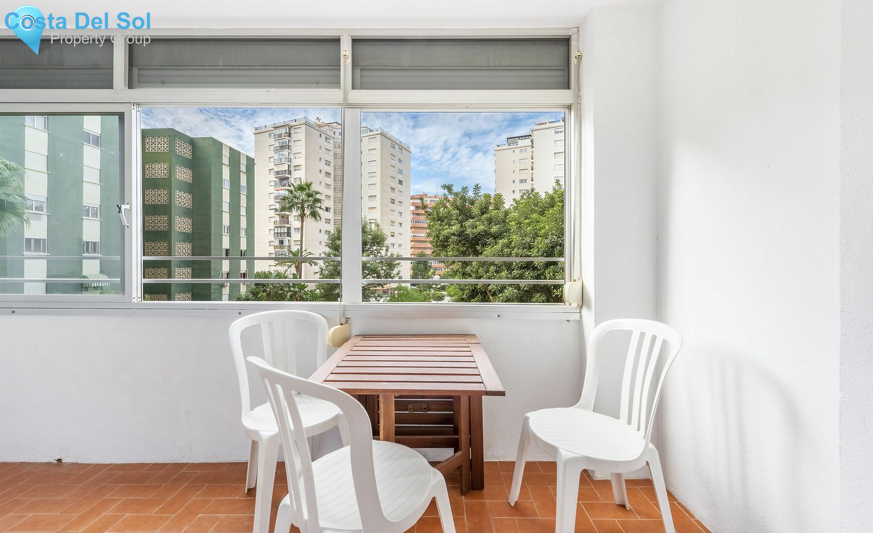 Middle Floor Apartment in Fuengirola-1493181