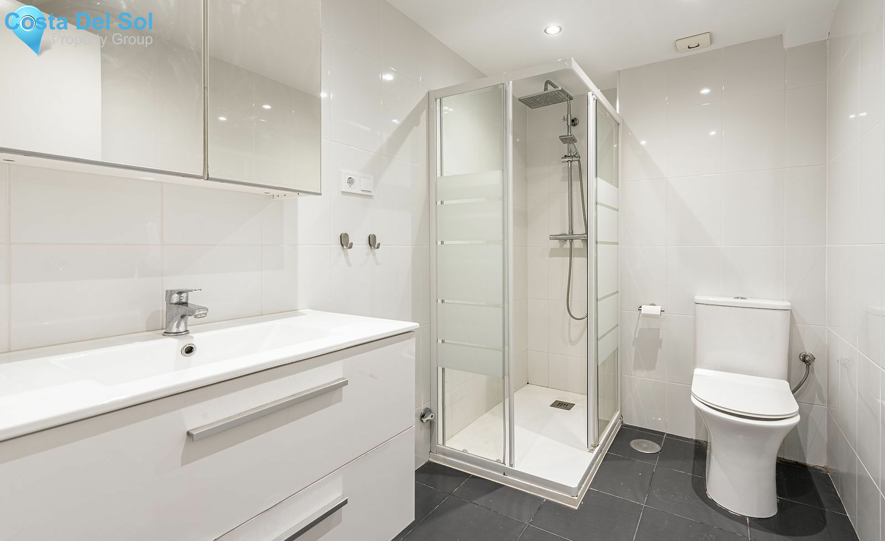 Middle Floor Apartment in Fuengirola-1493177
