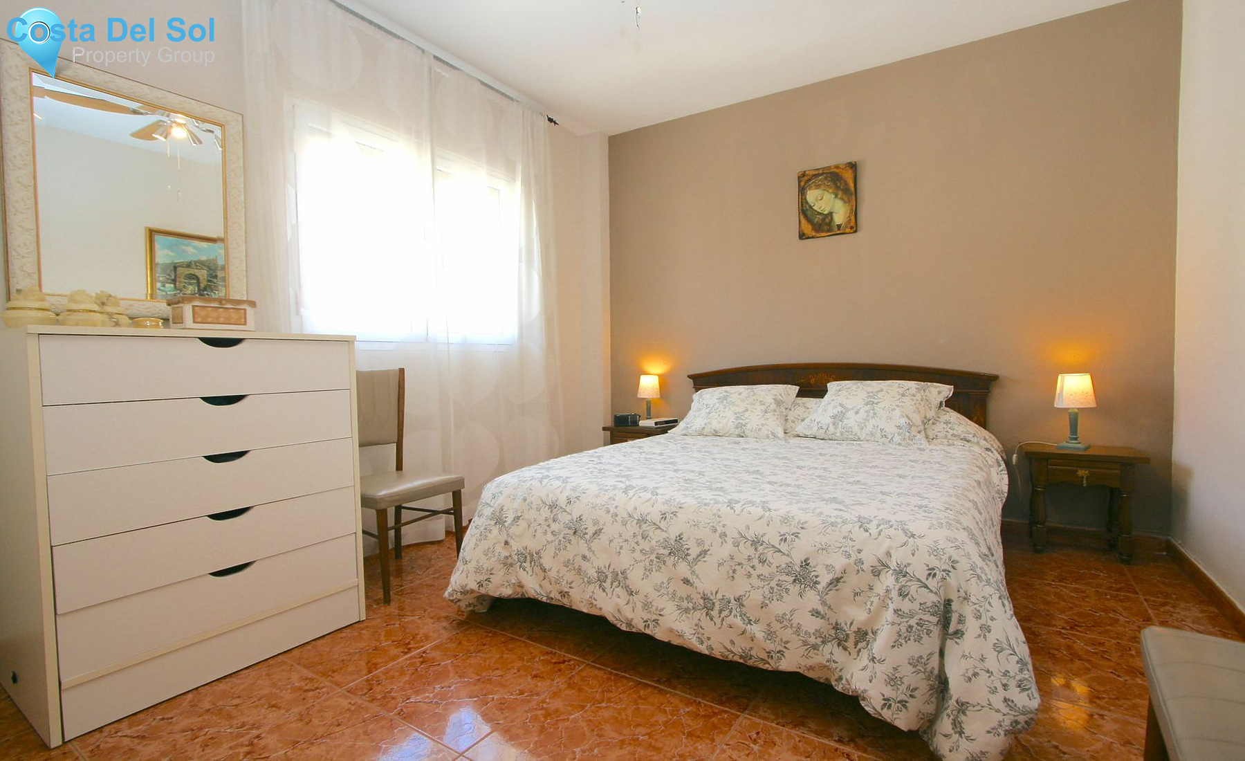 Middle Floor Apartment in Fuengirola-1515156