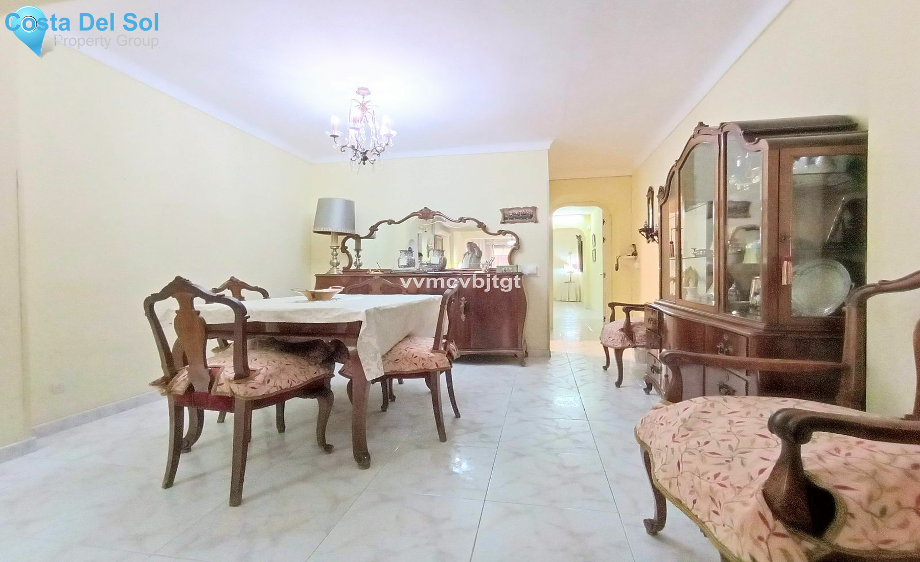 Middle Floor Apartment in Fuengirola-1518626