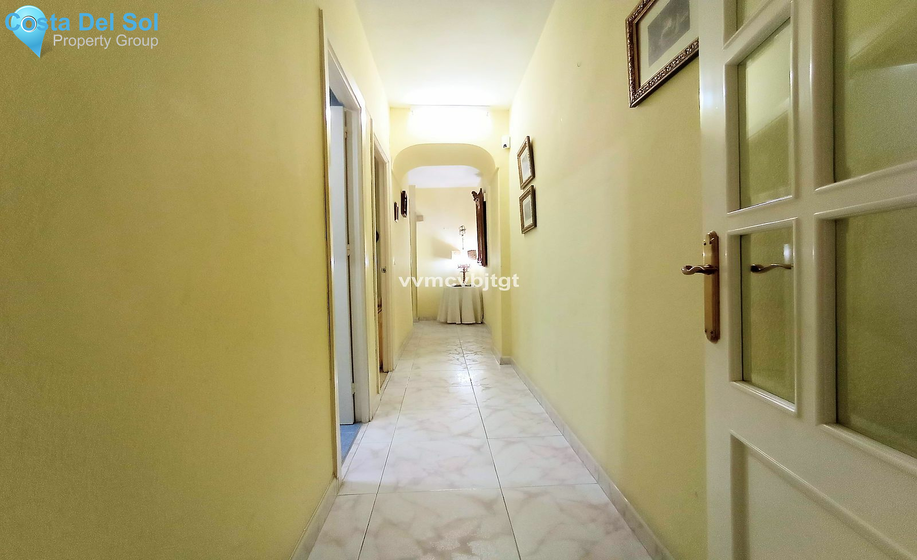 Middle Floor Apartment in Fuengirola-1518630