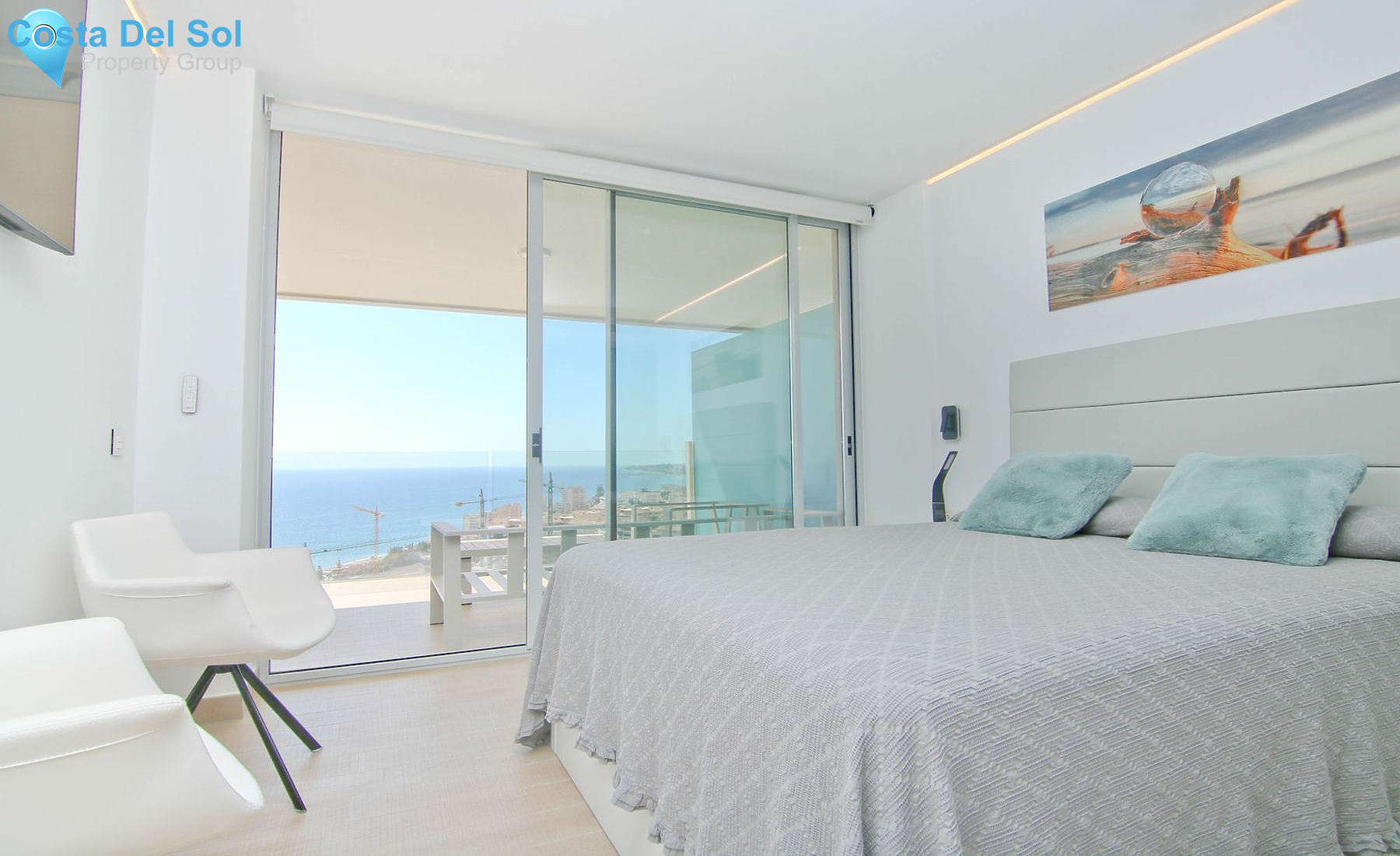 Middle Floor Apartment in Fuengirola-1530192