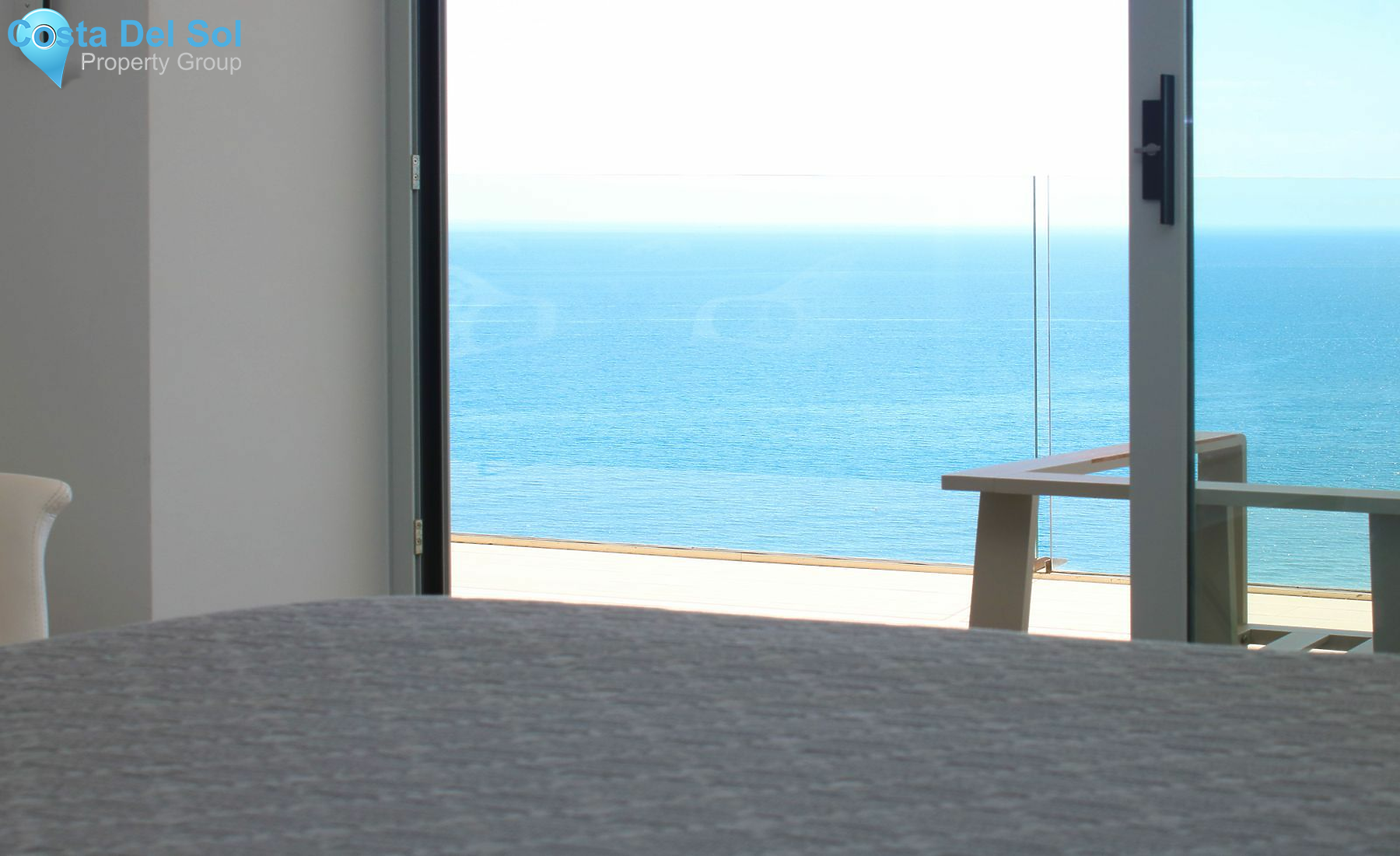 Middle Floor Apartment in Fuengirola-1530195